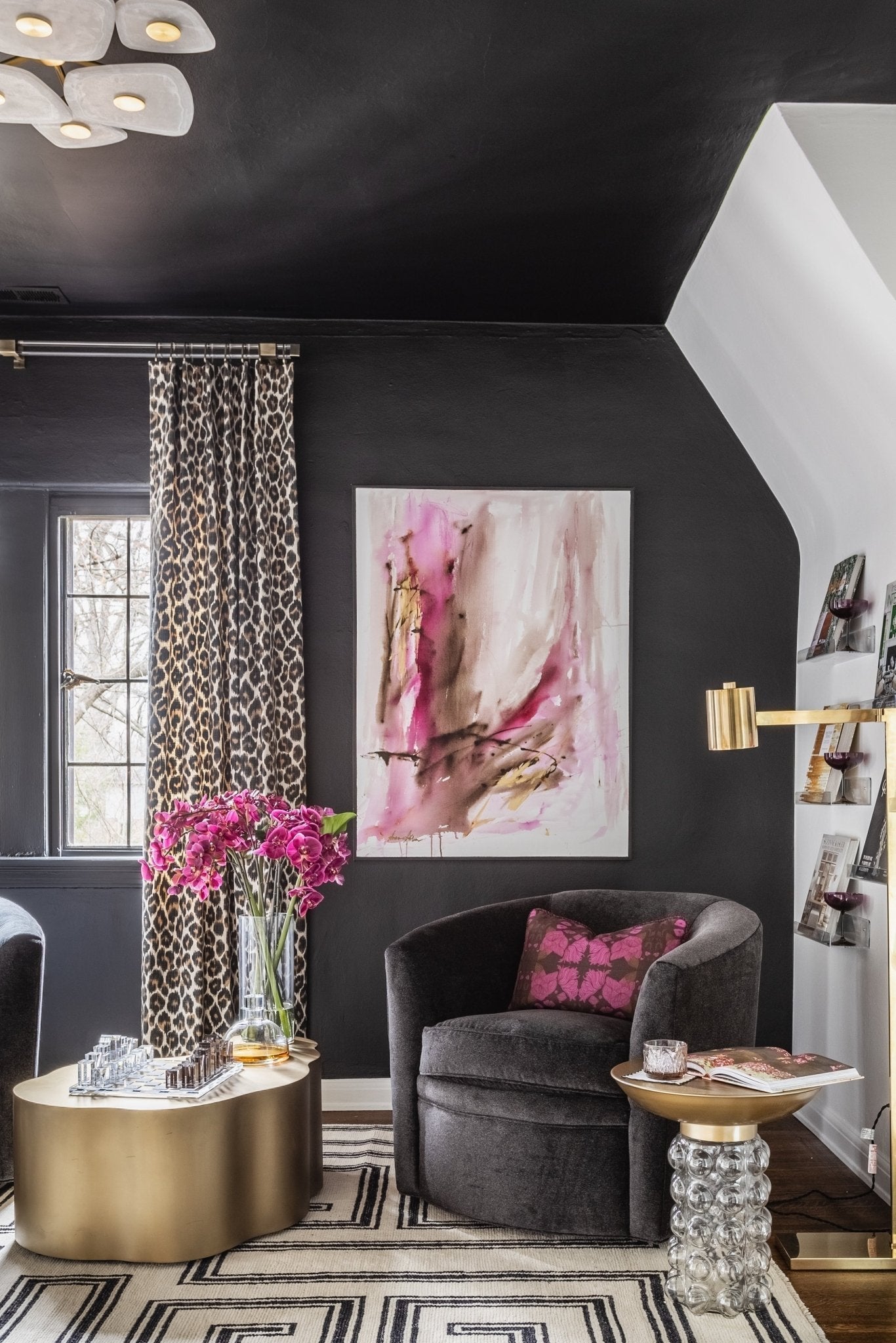 Ilsilyra Petal Shaped Glass Ceiling Light - Neutralighting