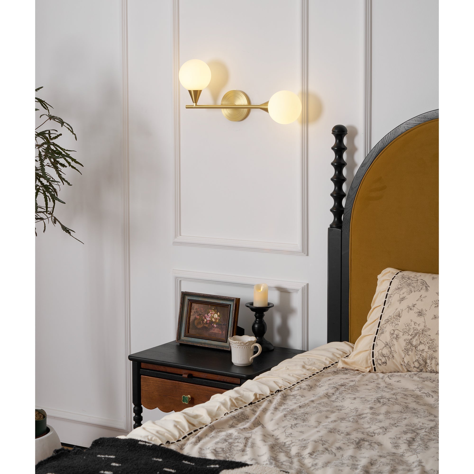 Holten Verstellbare Messing-Glas Wandleuchte-Letslighting