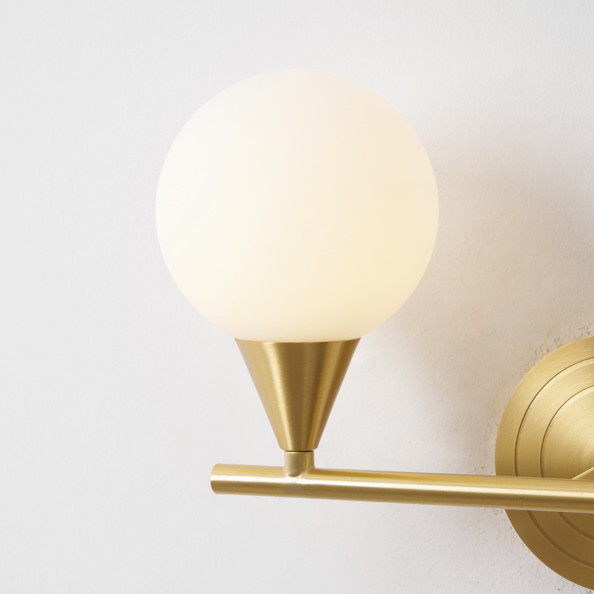 Holten Verstellbare Messing-Glas Wandleuchte-Letslighting