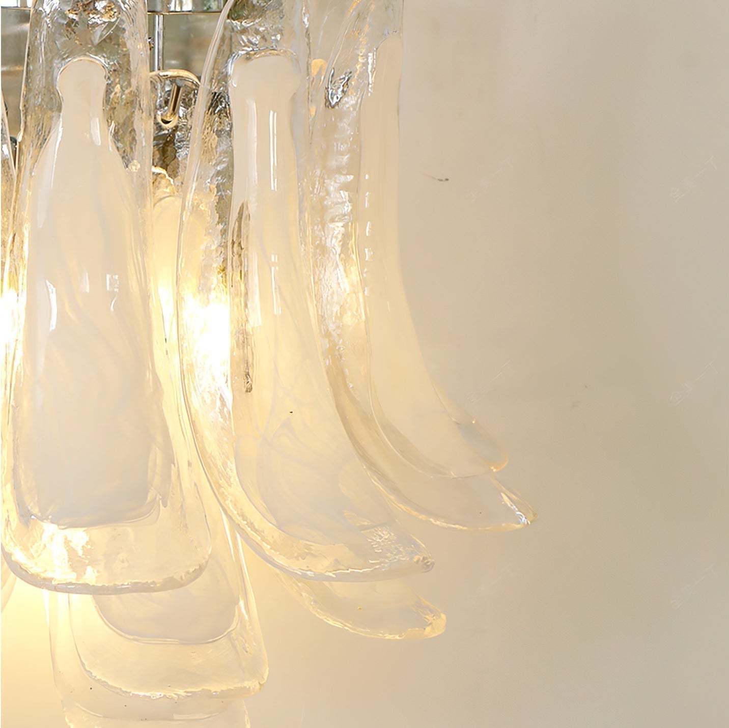 Aurora Wall Lamp Petal Glass Horseshoe Shaped Minimalist - Neutralighting