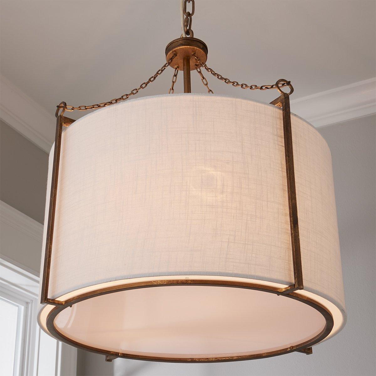 Ivloria Industrieller Vintage Kronleuchter aus Messing mit Stoffbezug-Letslighting