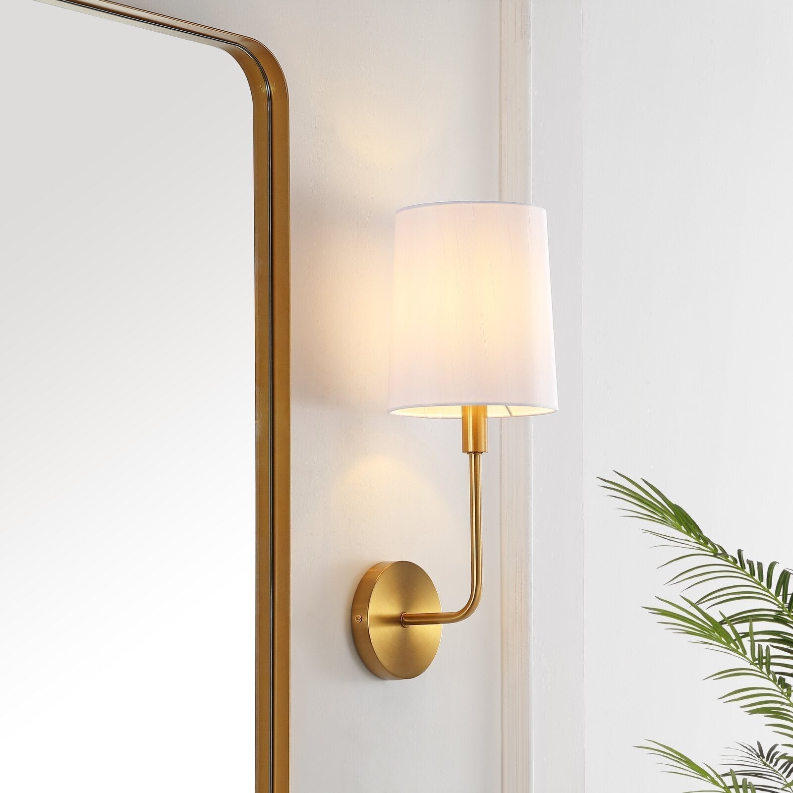 Orvynia Moderne Wandleuchte aus Messinggewebe-Letslighting