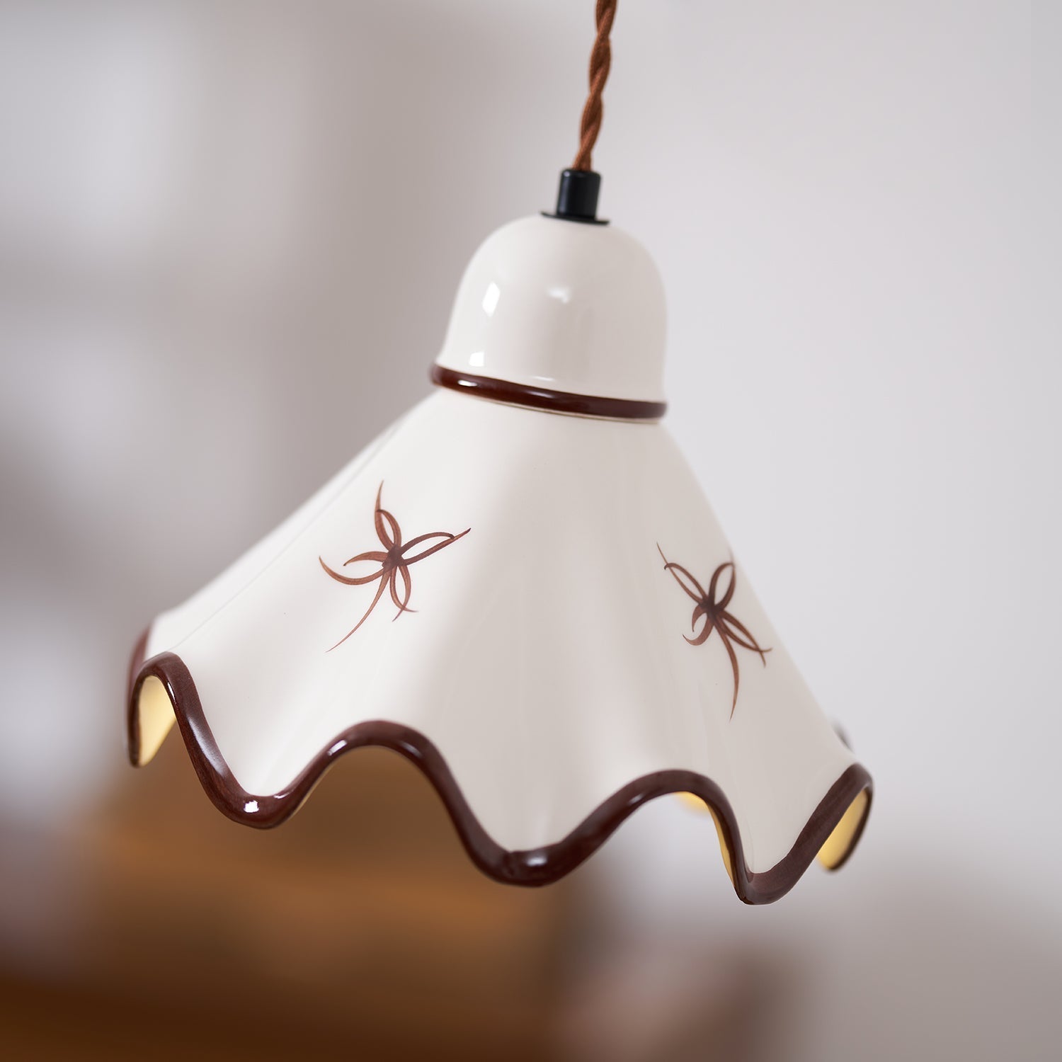 Pendelleuchte Keramik Schirm Rustikal Braun Akzent Retro-Letslighting