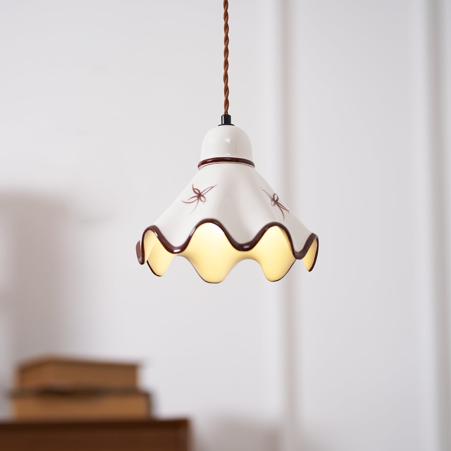 Pendelleuchte Keramik Schirm Rustikal Braun Akzent Retro-Letslighting