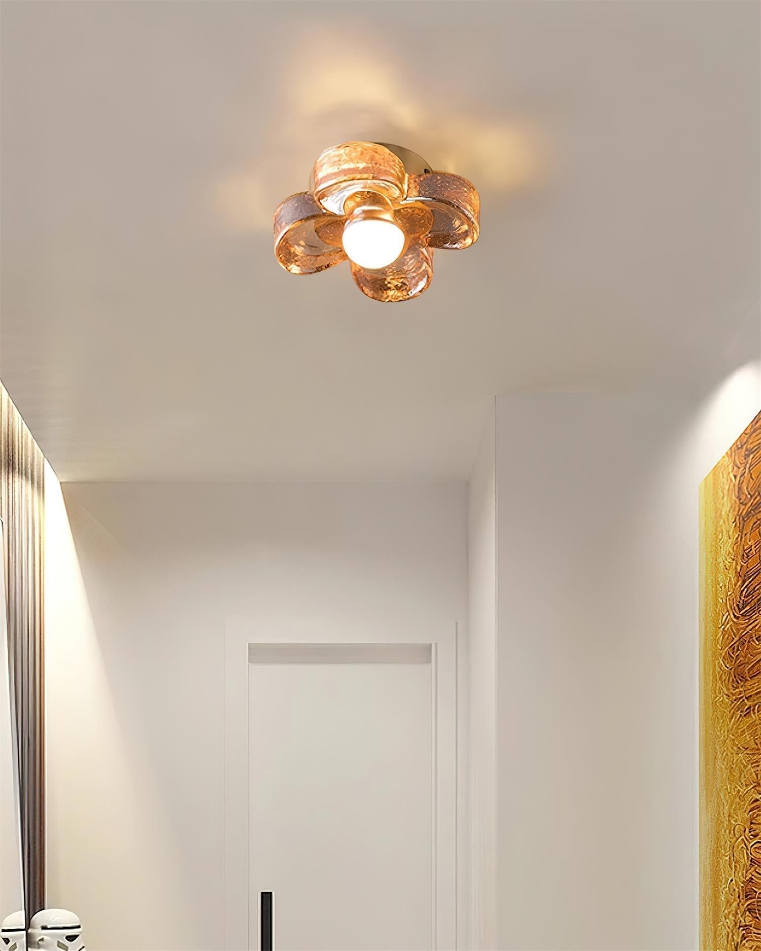 Peyton Vintage Deckenleuchte aus Acryl und Messing-Letslighting