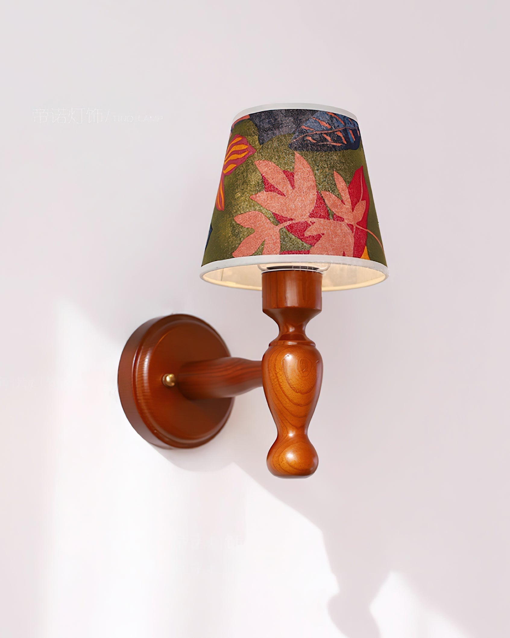 Mapleleaf Moderne Wandleuchte aus Holz-Letslighting