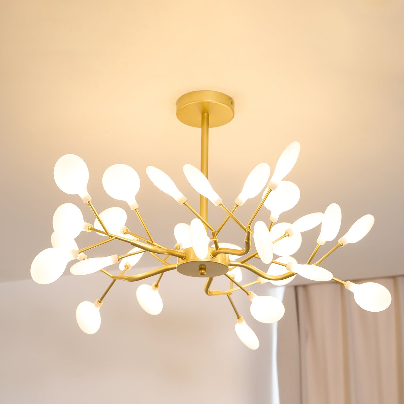 Lustra Eleganter Kronleuchter LED Firefly-Letslighting