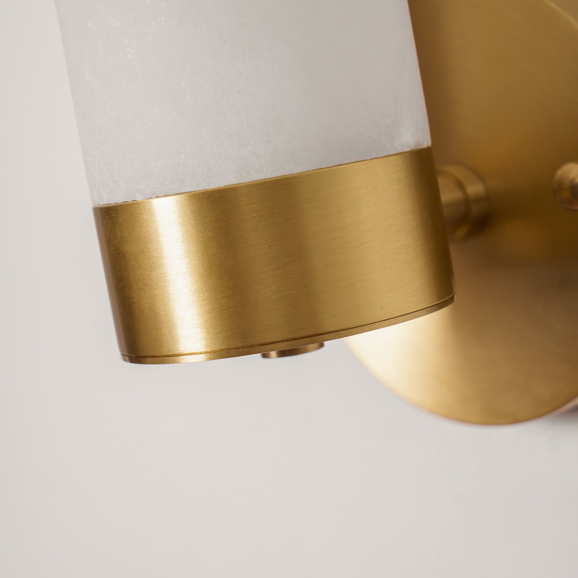 Olvynis Modern Minimalist Brass Alabaster Wall Lamp - Letslighting