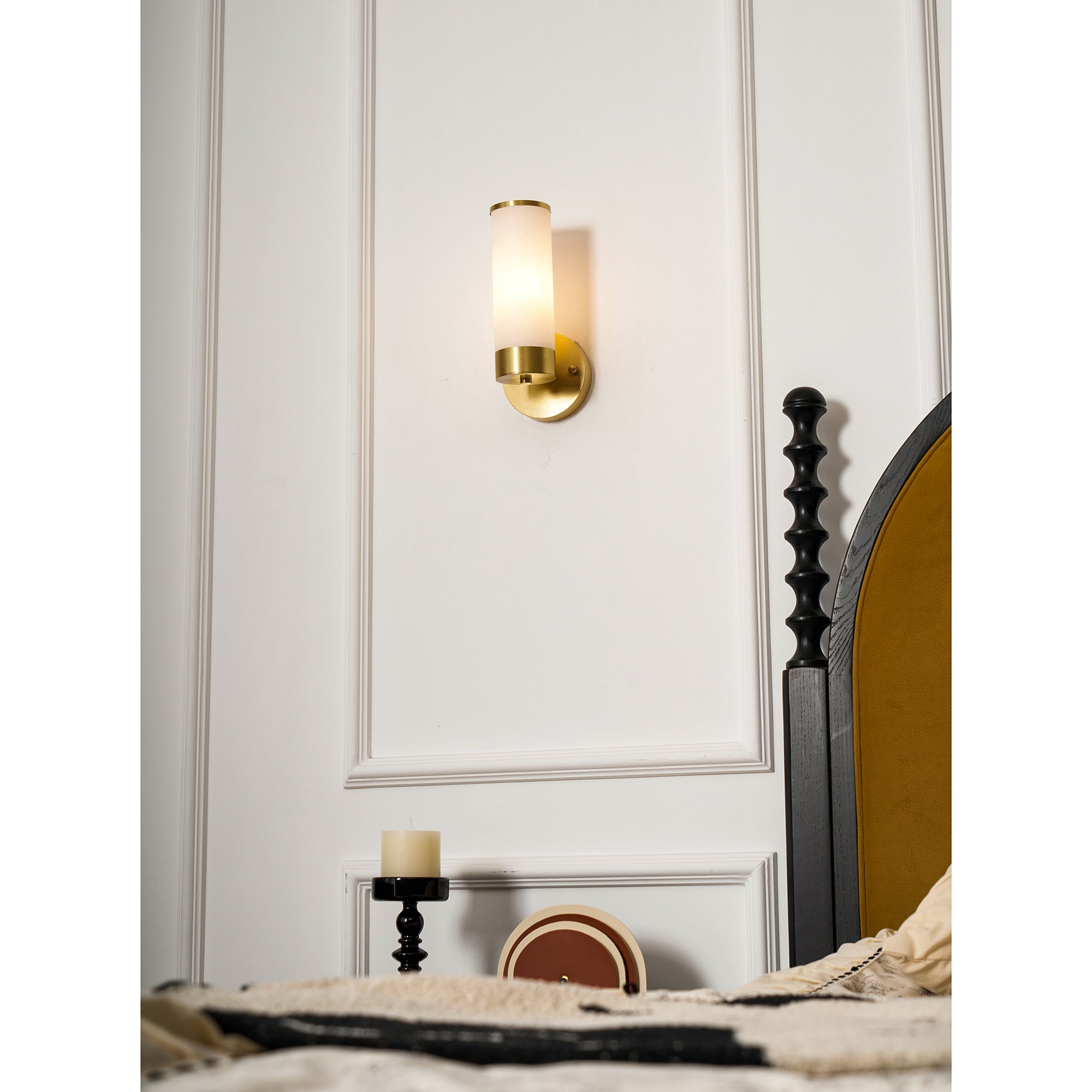 Olvynis Modern Minimalist Brass Alabaster Wall Lamp - Letslighting