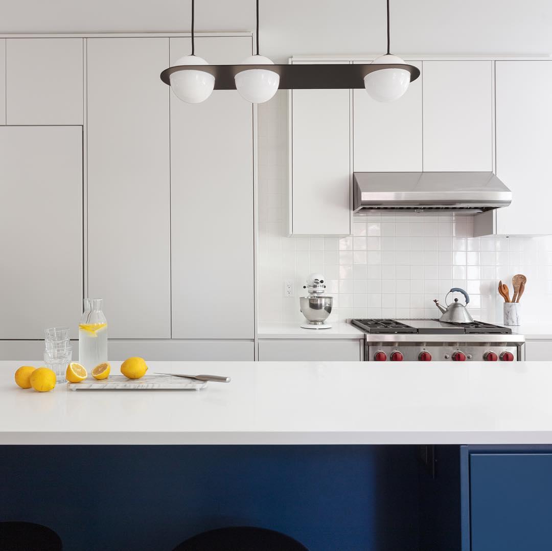 Orbion Black Pendant Lamp - Blowlighting