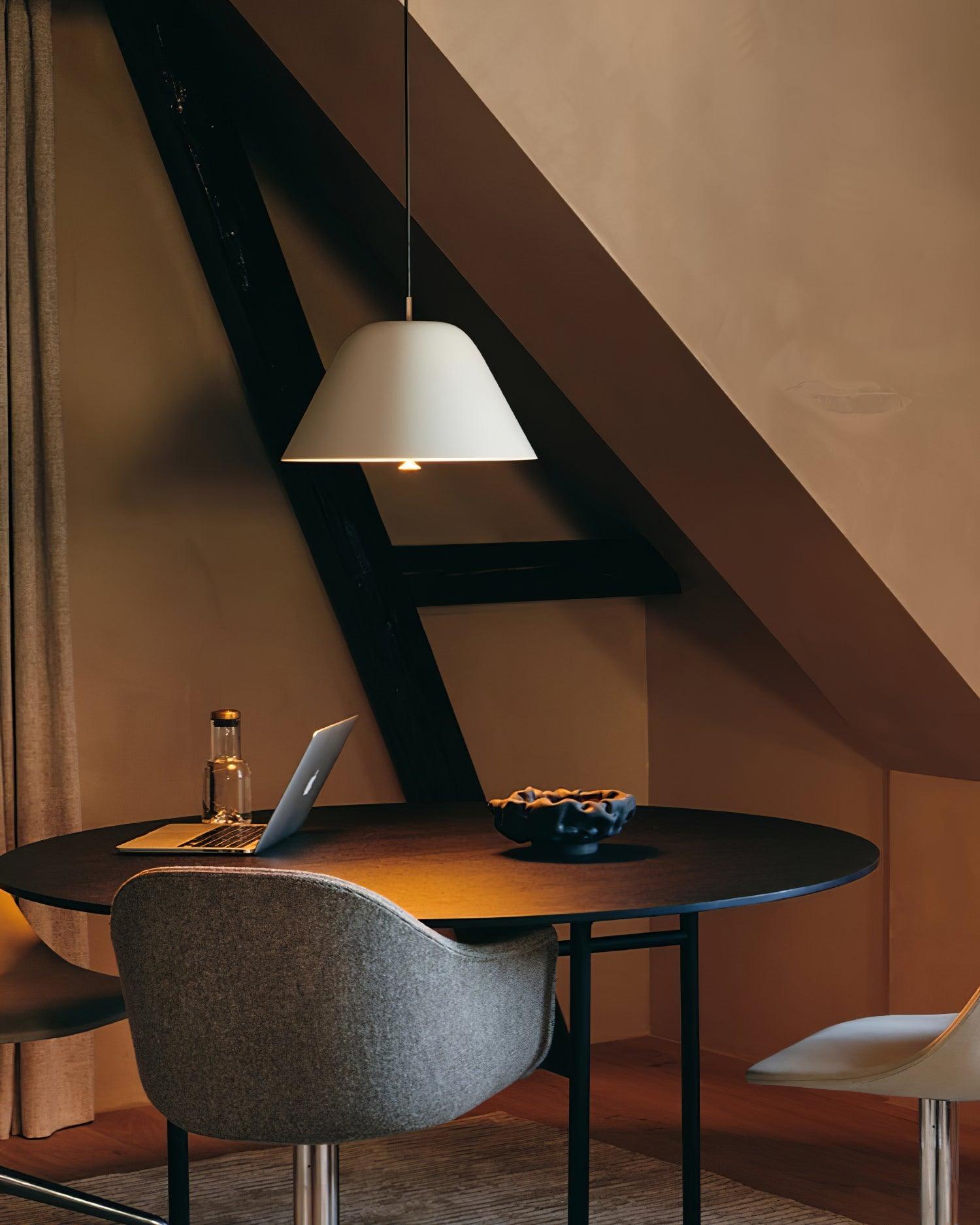 York Moderne minimalistische Pendelleuchte aus Metall-Letslighting