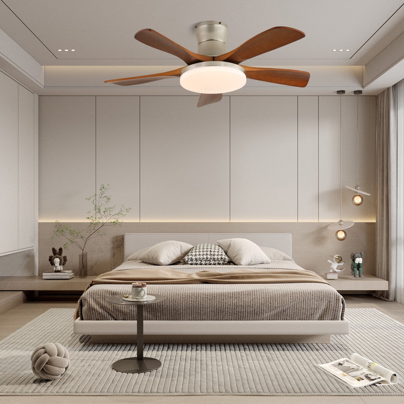 Seitenansicht der Brevo Deckenventilatorleuchte, die ihr schlankes Design und die Deckenmontage betont.