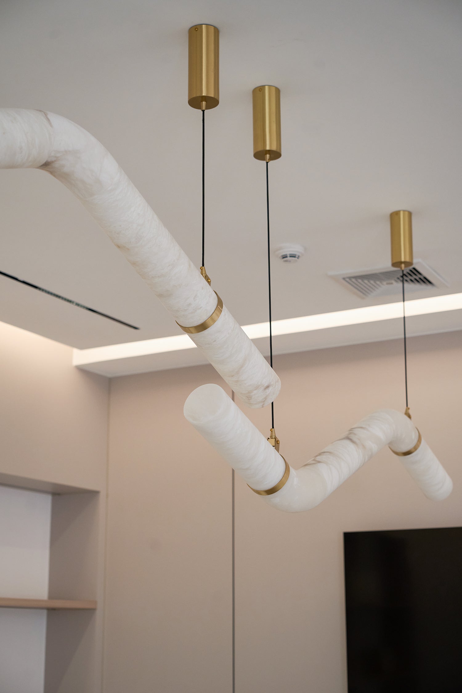 Errina Minimalist Premium Elegance Alabaster Pendant Light - Letslighting