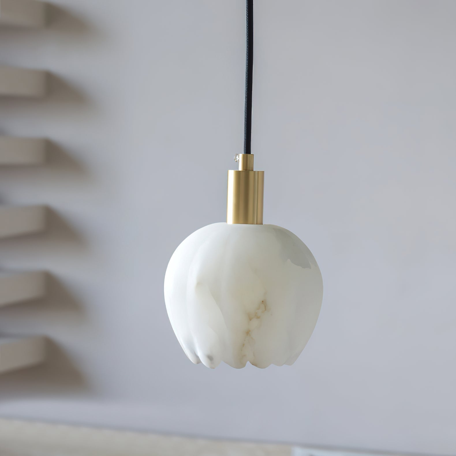 Ritta Pendant Light Flower-shaped Alabaster