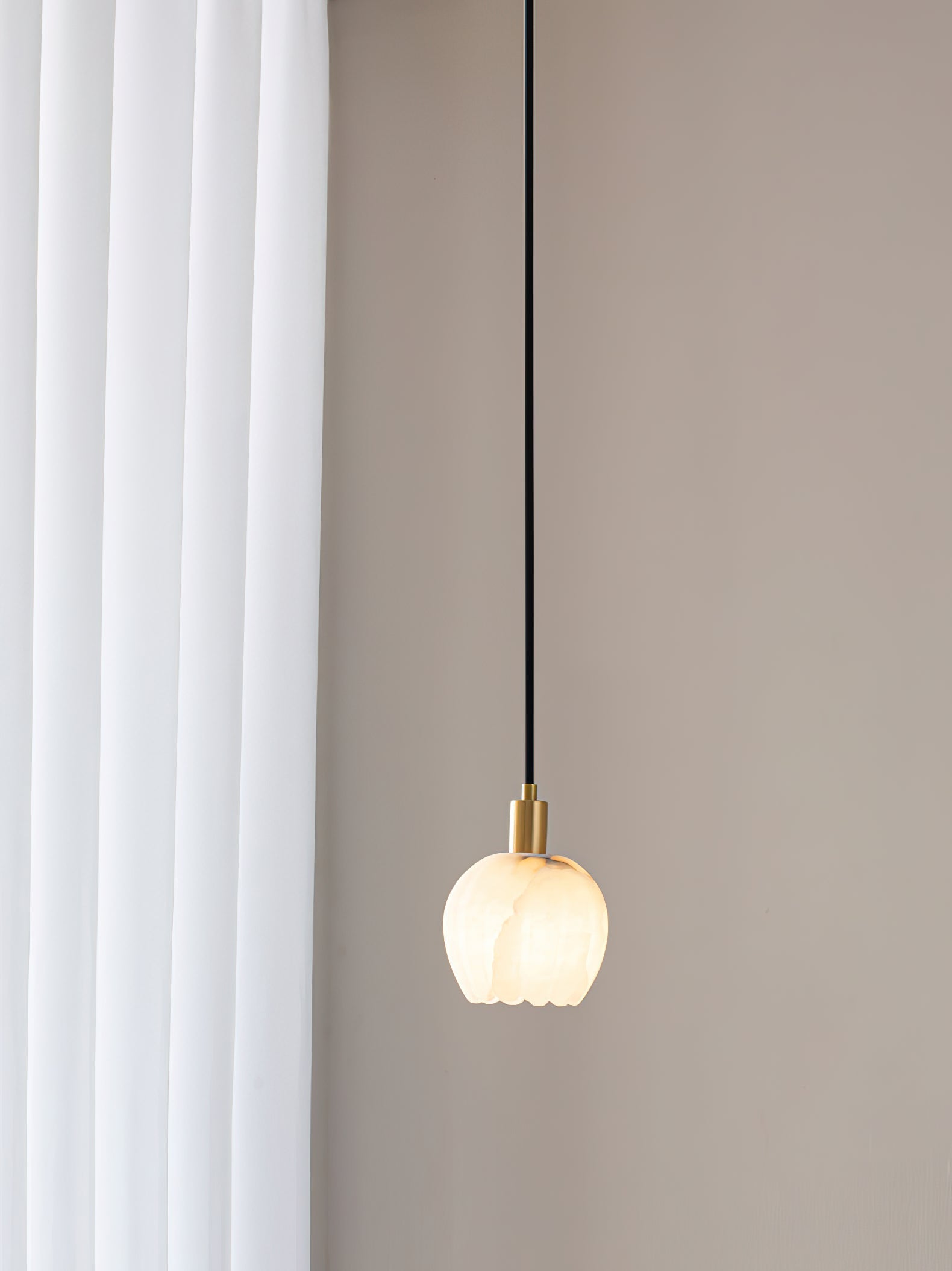 Olraeos Modern Minimalist Brass Alabaster Pendant Light - Letslighting