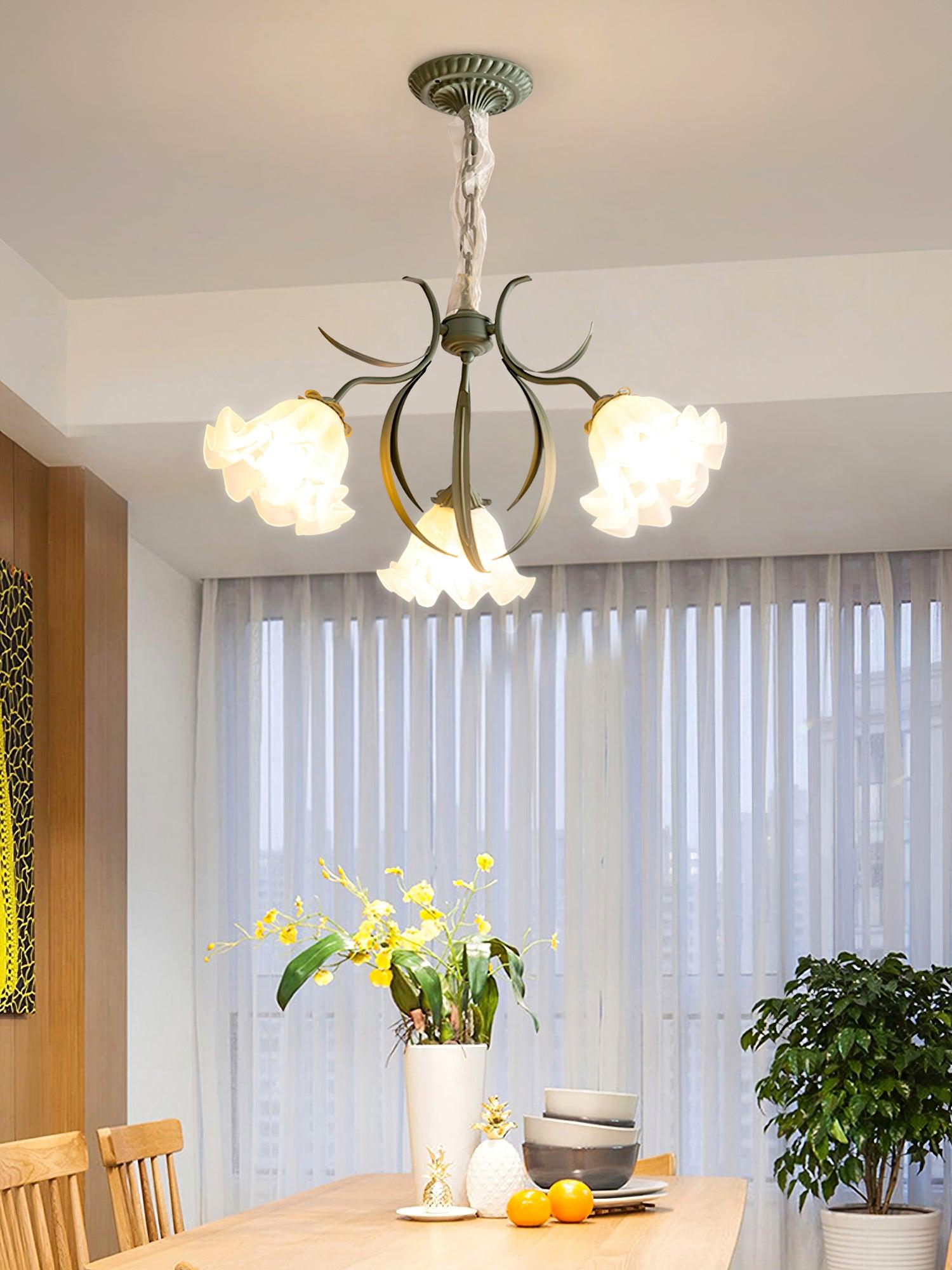 Lustra Kronleuchter Blume mit Blütenblättern und Blättern-Letslighting