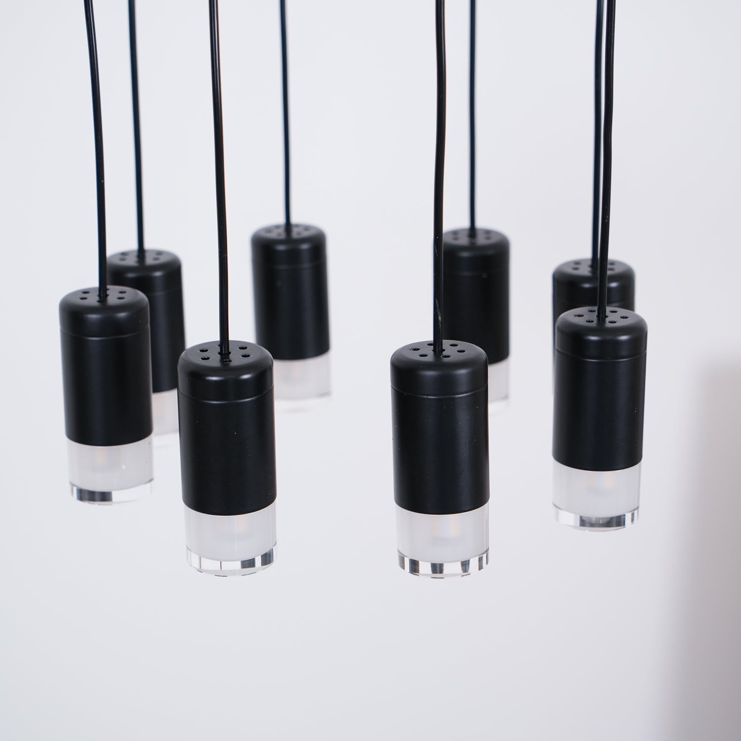 Lustra Schwarzer Drahtlinien-LED-Kronleuchter-Letslighting