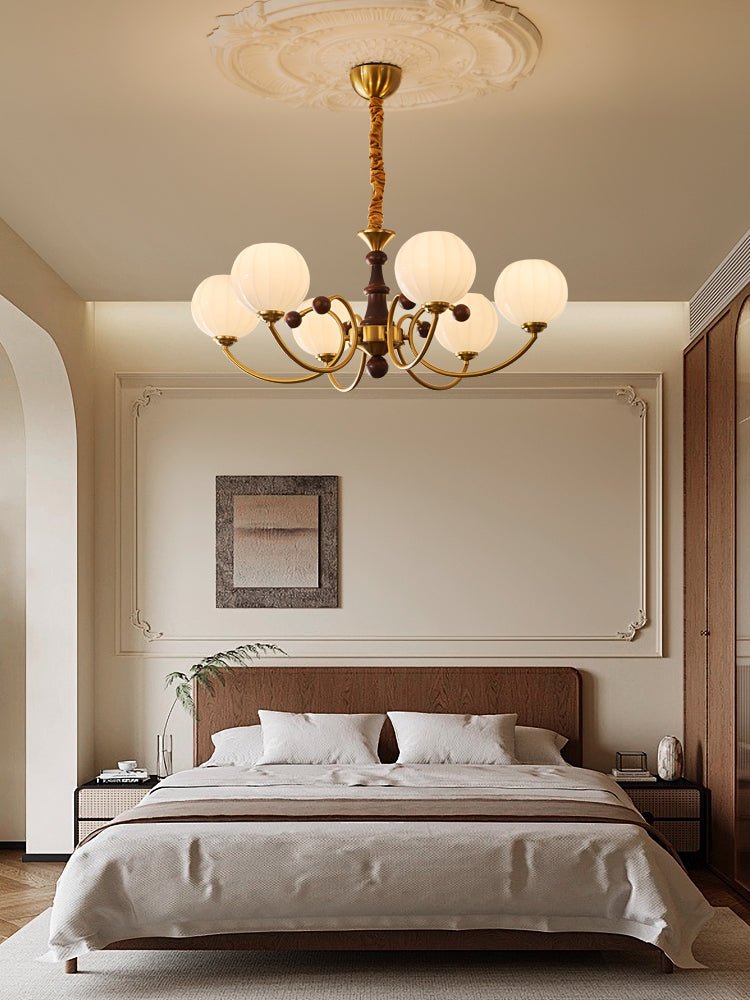 Omirara Traditioneller Eleganter Kronleuchter aus Vintage-Holz-Letslighting