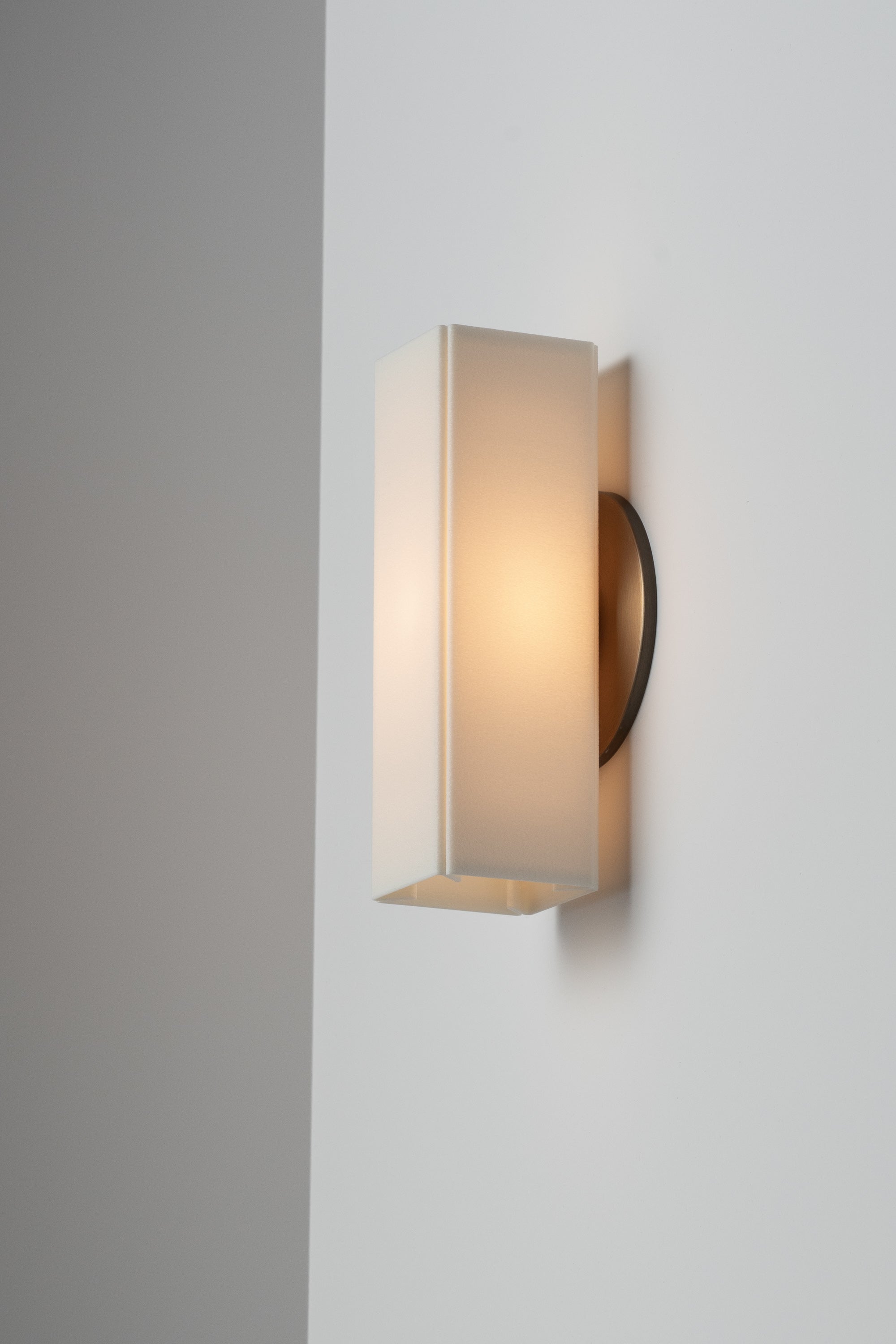 Ivsileth Minimalistische Wandleuchte aus Kunststoff-Letslighting