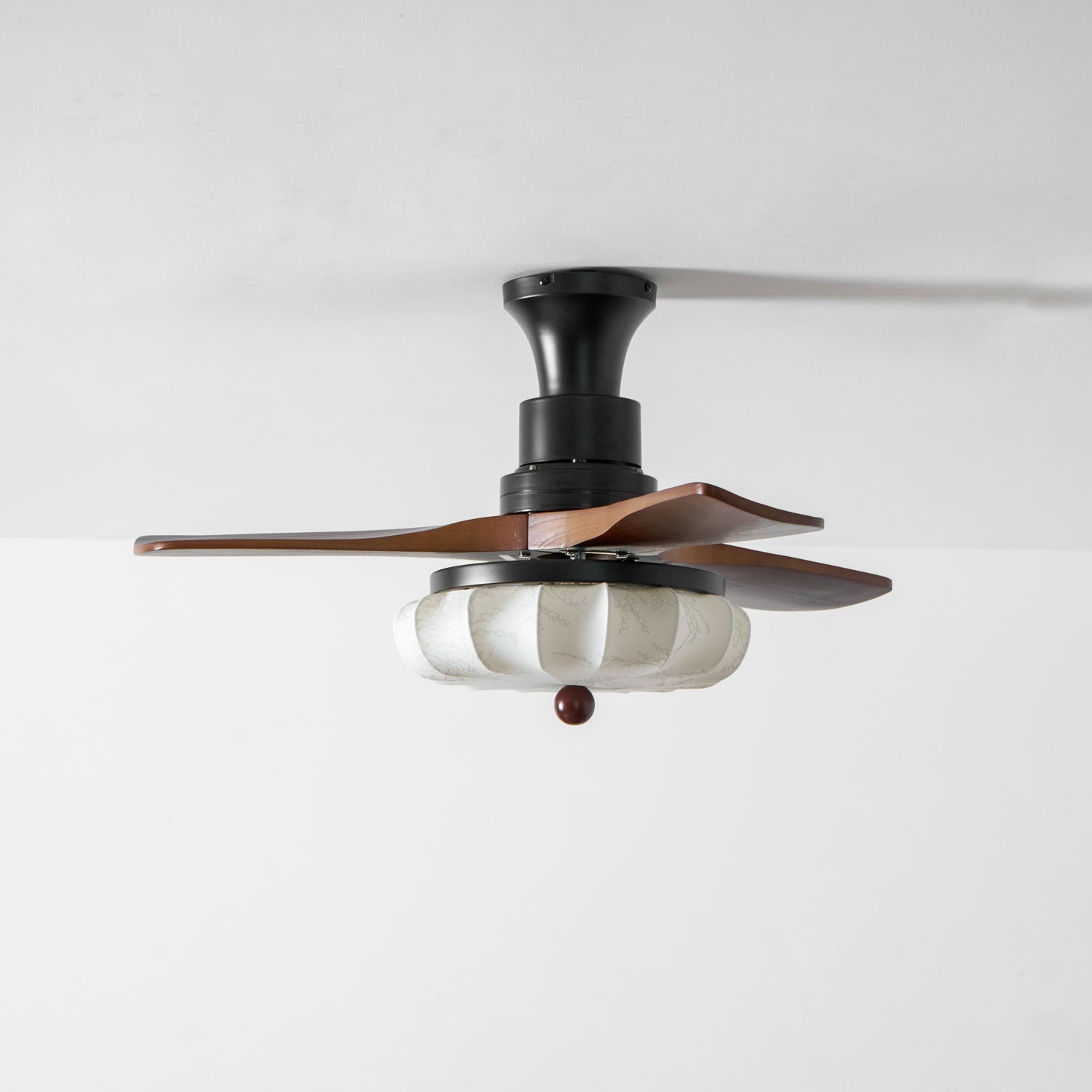 Jasper Bloom Deckenventilatorleuchte, Musterdetail