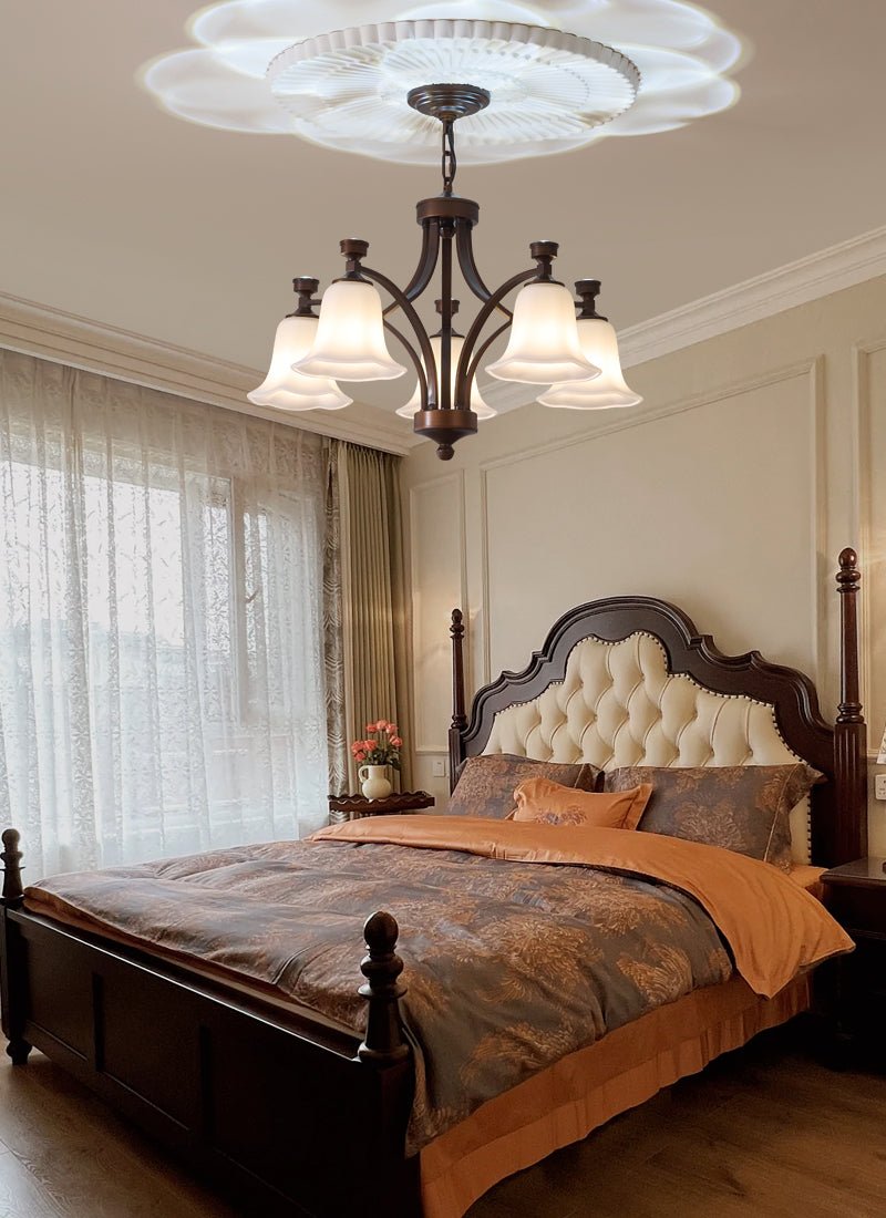 Viloros Traditioneller Premium-Kronleuchter aus Glockenglas-Letslighting