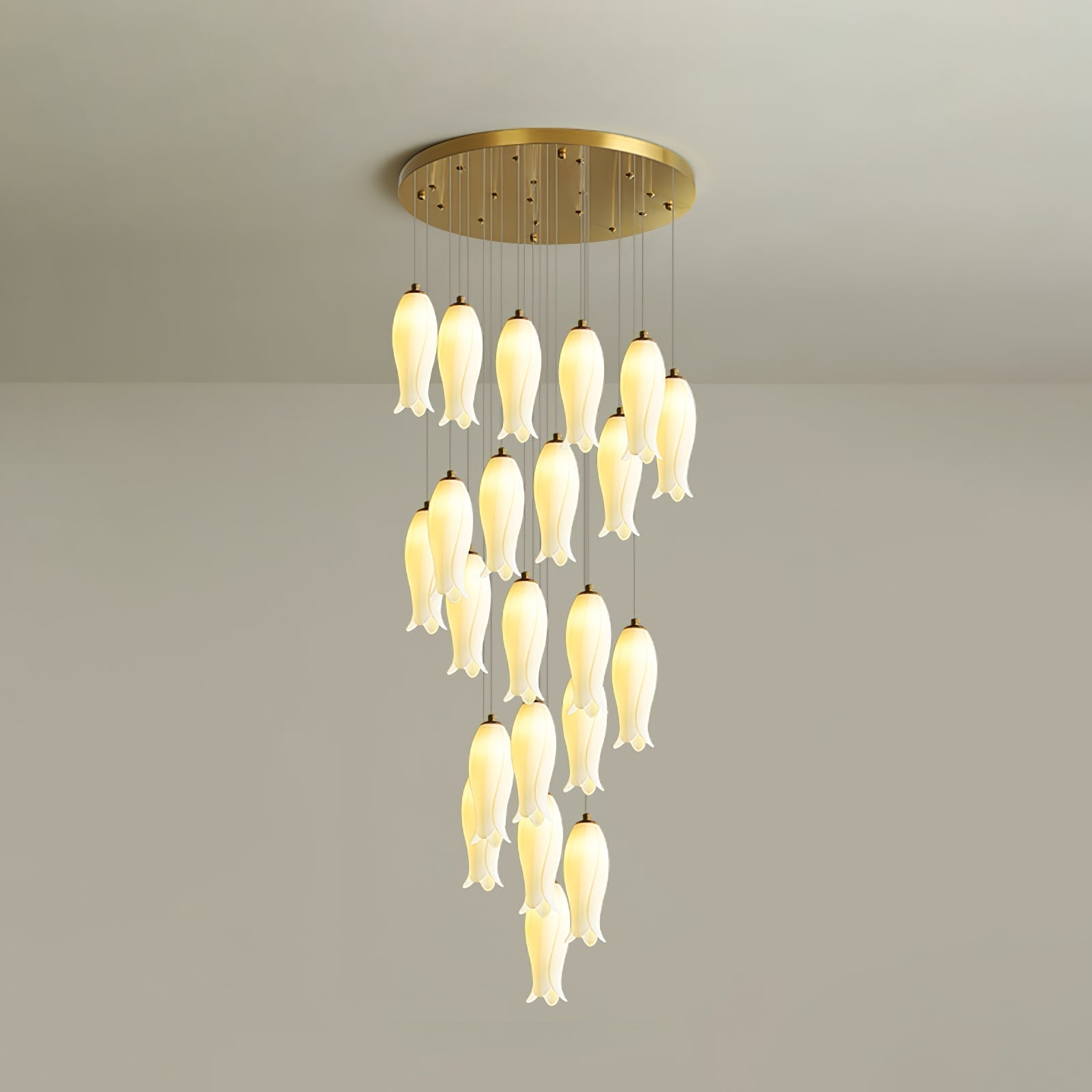 Sylirion Alabaster Brass Chandelier - Blowlighting