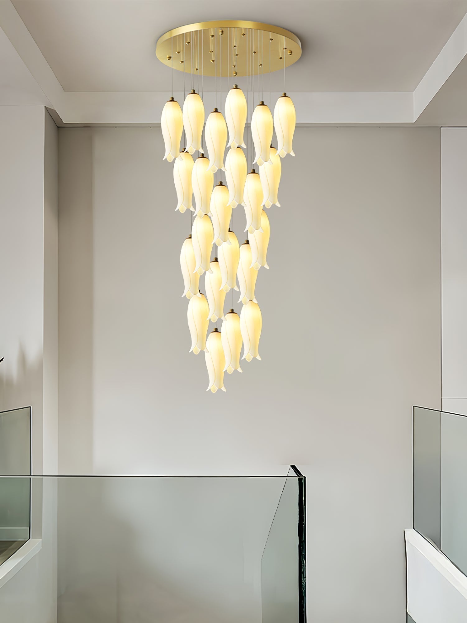 Sylirion Alabaster Brass Chandelier - Blowlighting