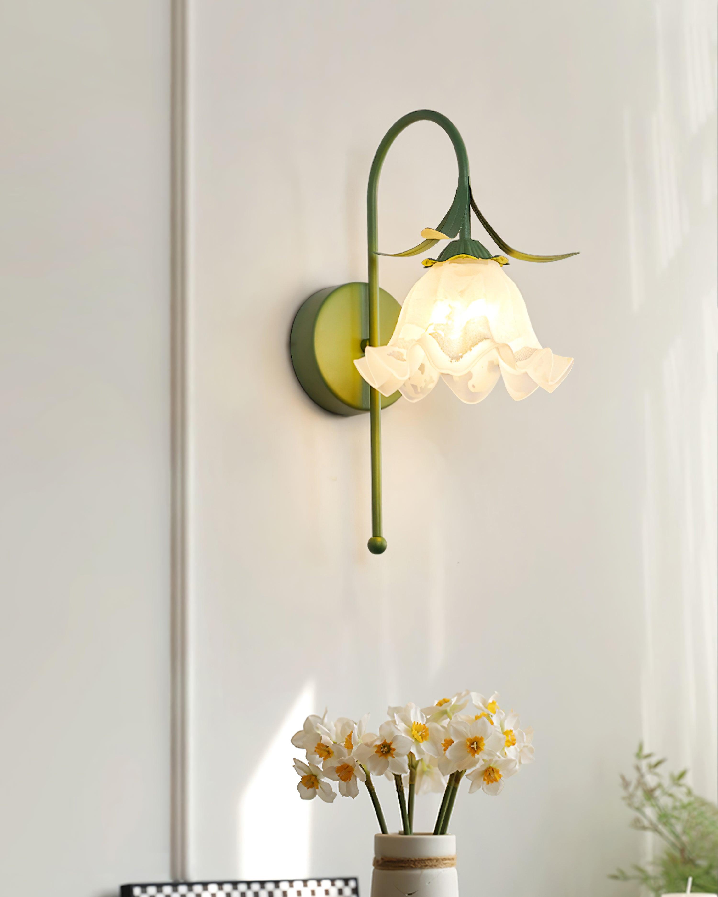 Luna Lily Flower Wall Lamp - Letslighting