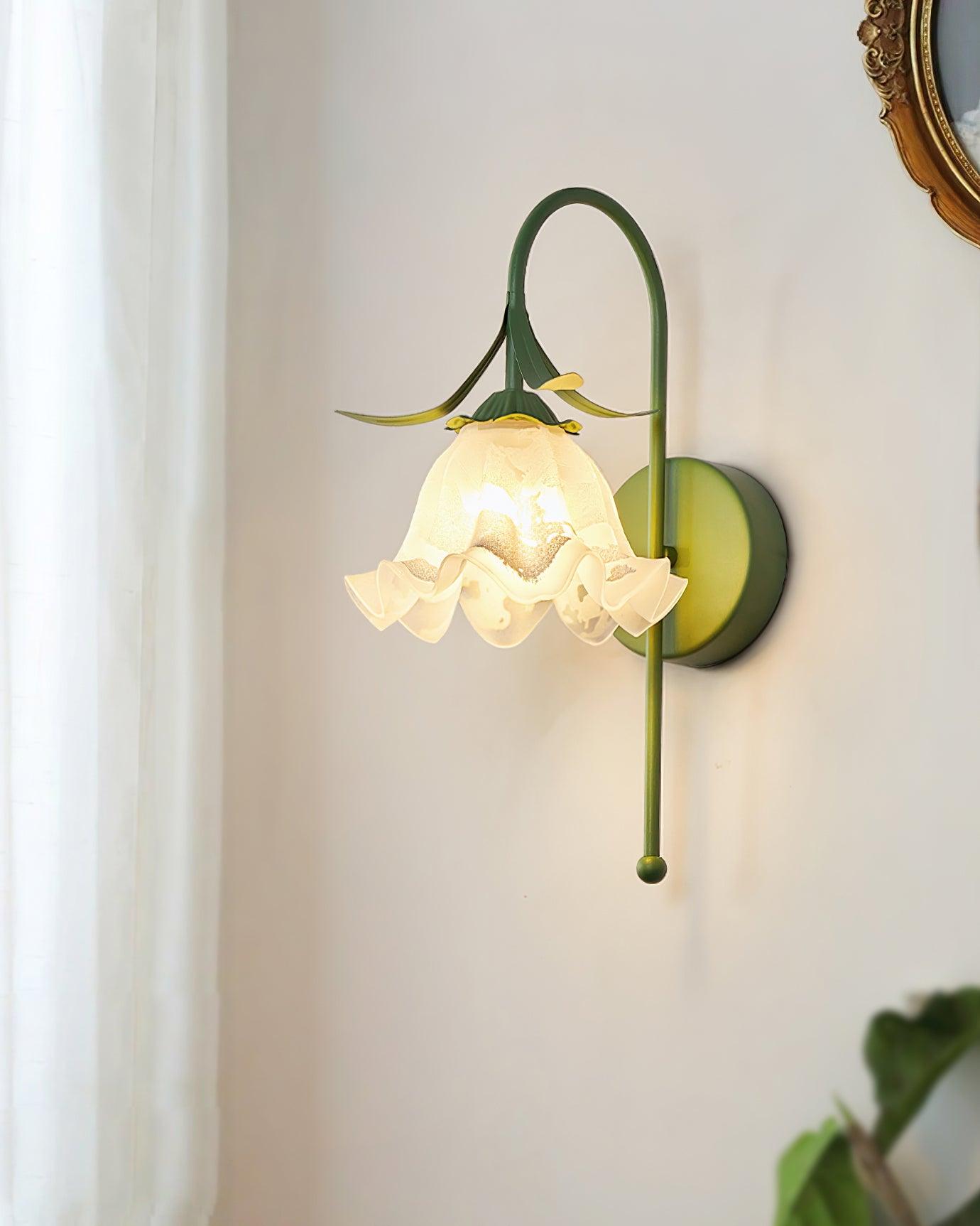 Luna Lily Flower Wall Lamp - Letslighting