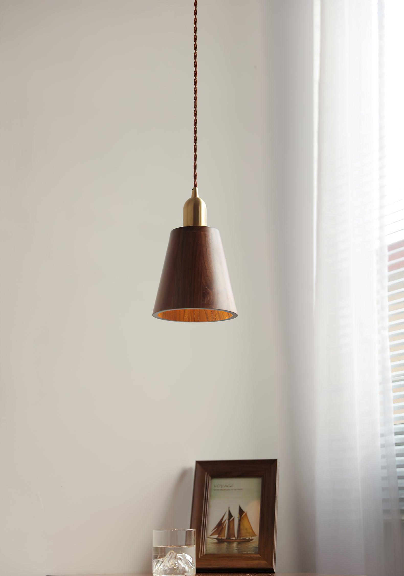 Lustra Pendelleuchte Nussbaum Messing Modern-Letslighting