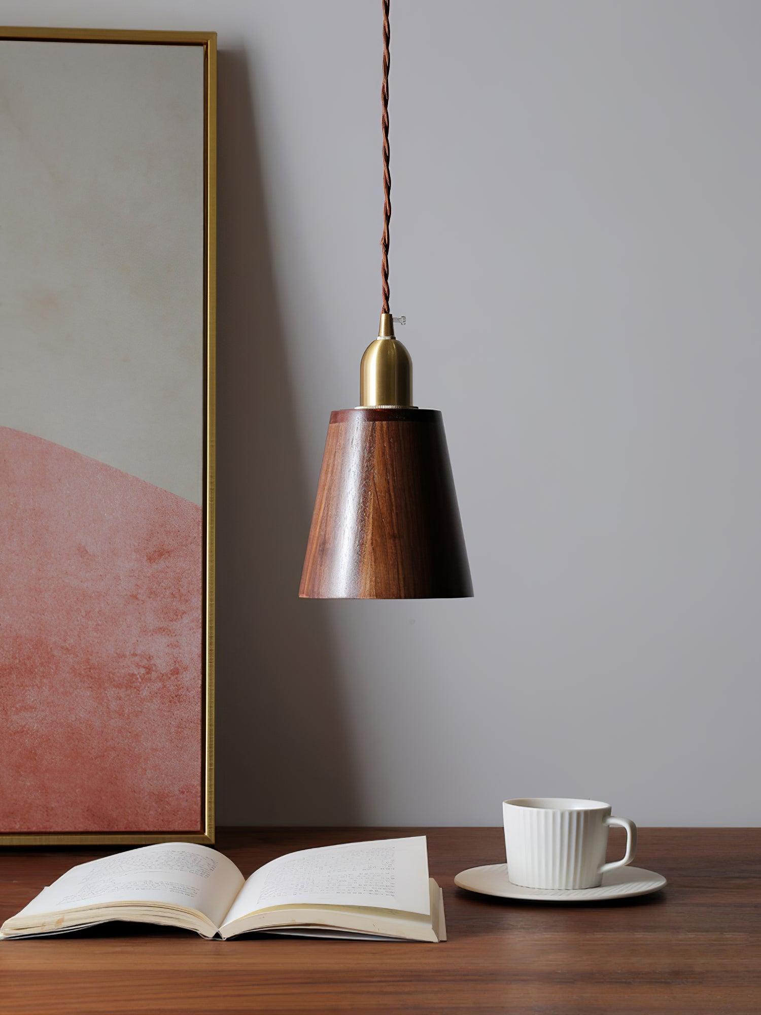 Lustra Pendelleuchte Nussbaum Messing Modern-Letslighting