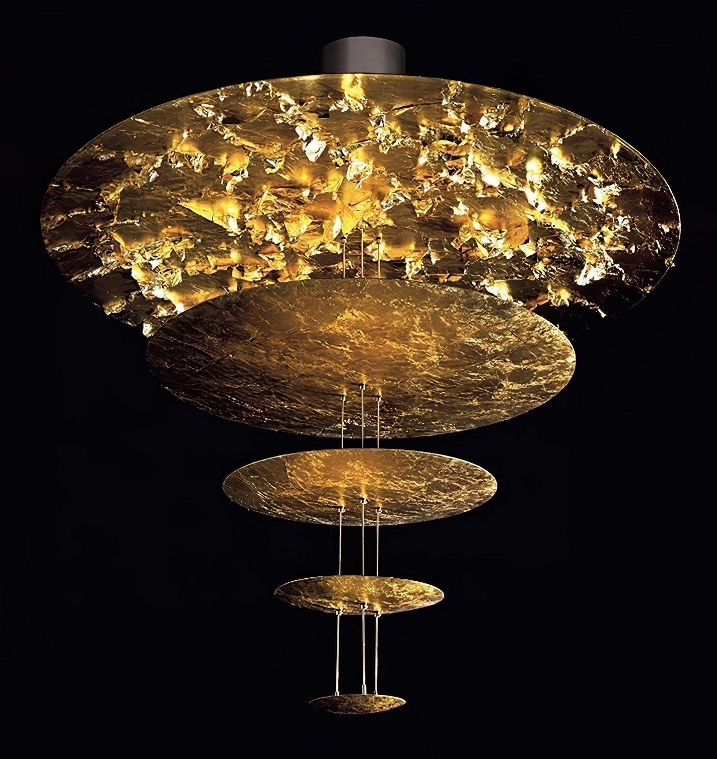 Zathaara Mehrlagige Pendelleuchte aus Goldfolie-Letslighting
