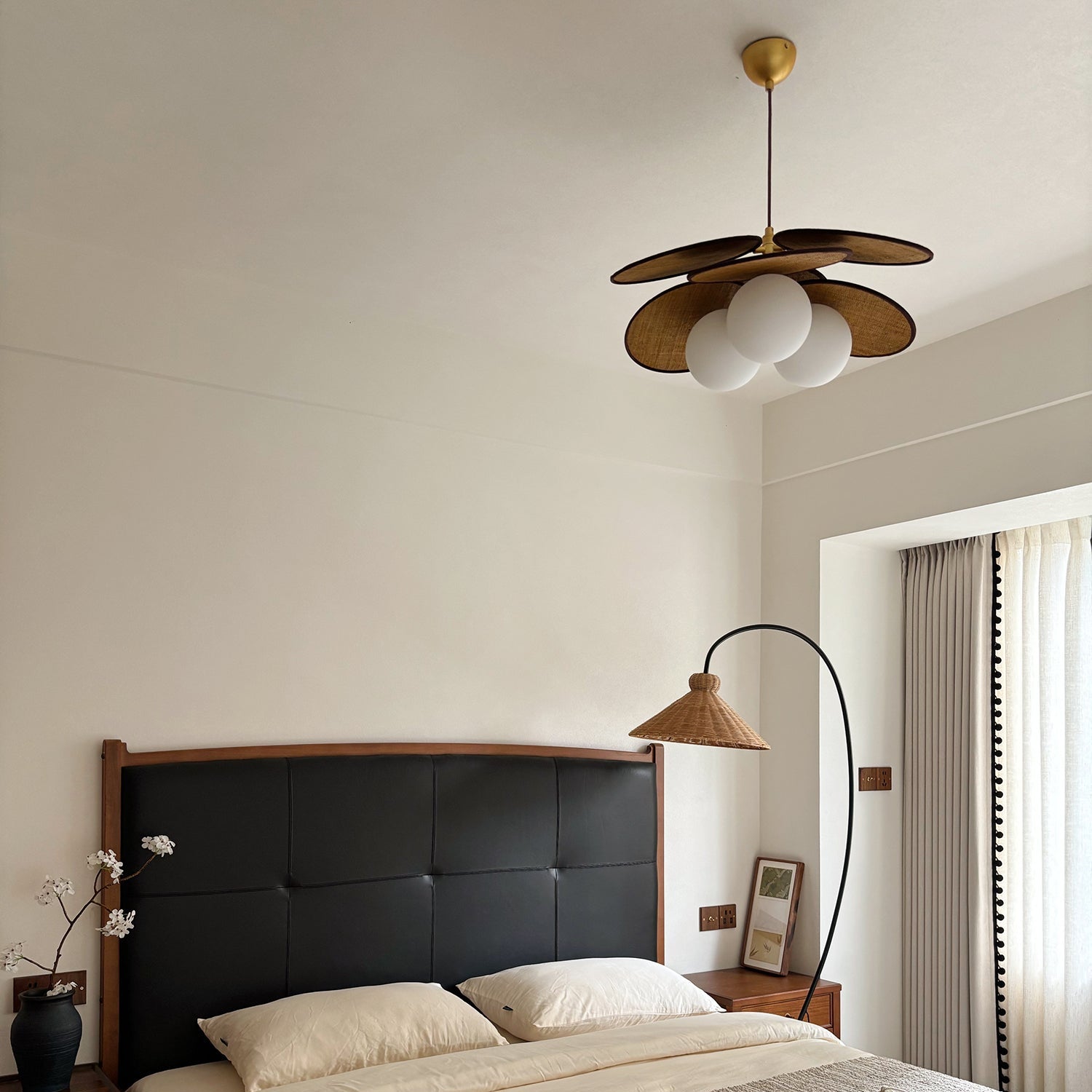 Florin Wooden Petal Pendant Light - Letslighting