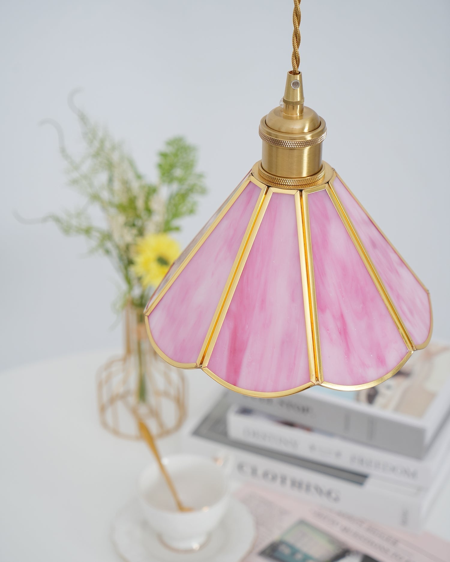 Lione Pink Buntglas-Pendelleuchte-Letslighting