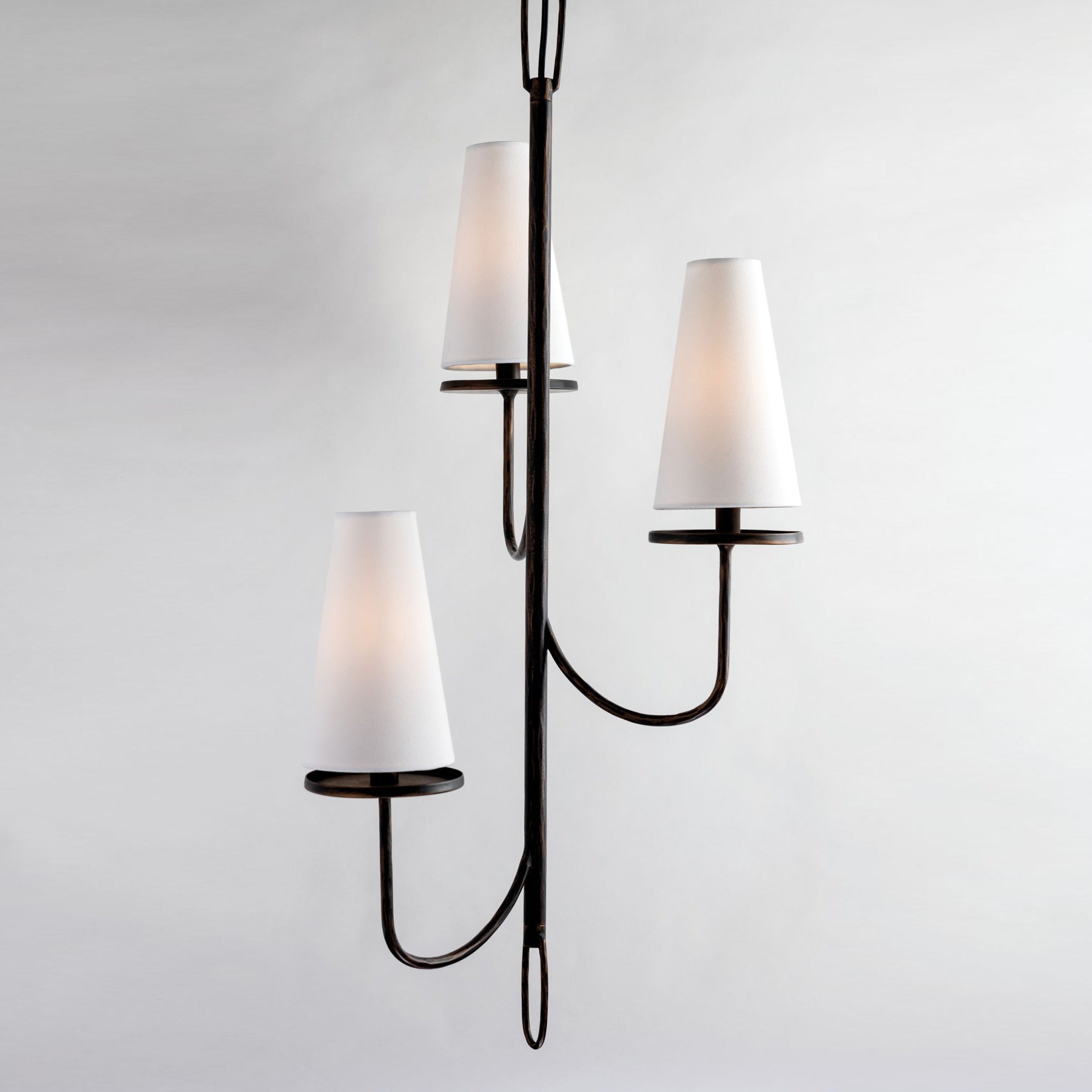 Curaeara Vintage-Industrie-Kronleuchter aus Messing und Stoff-Letslighting