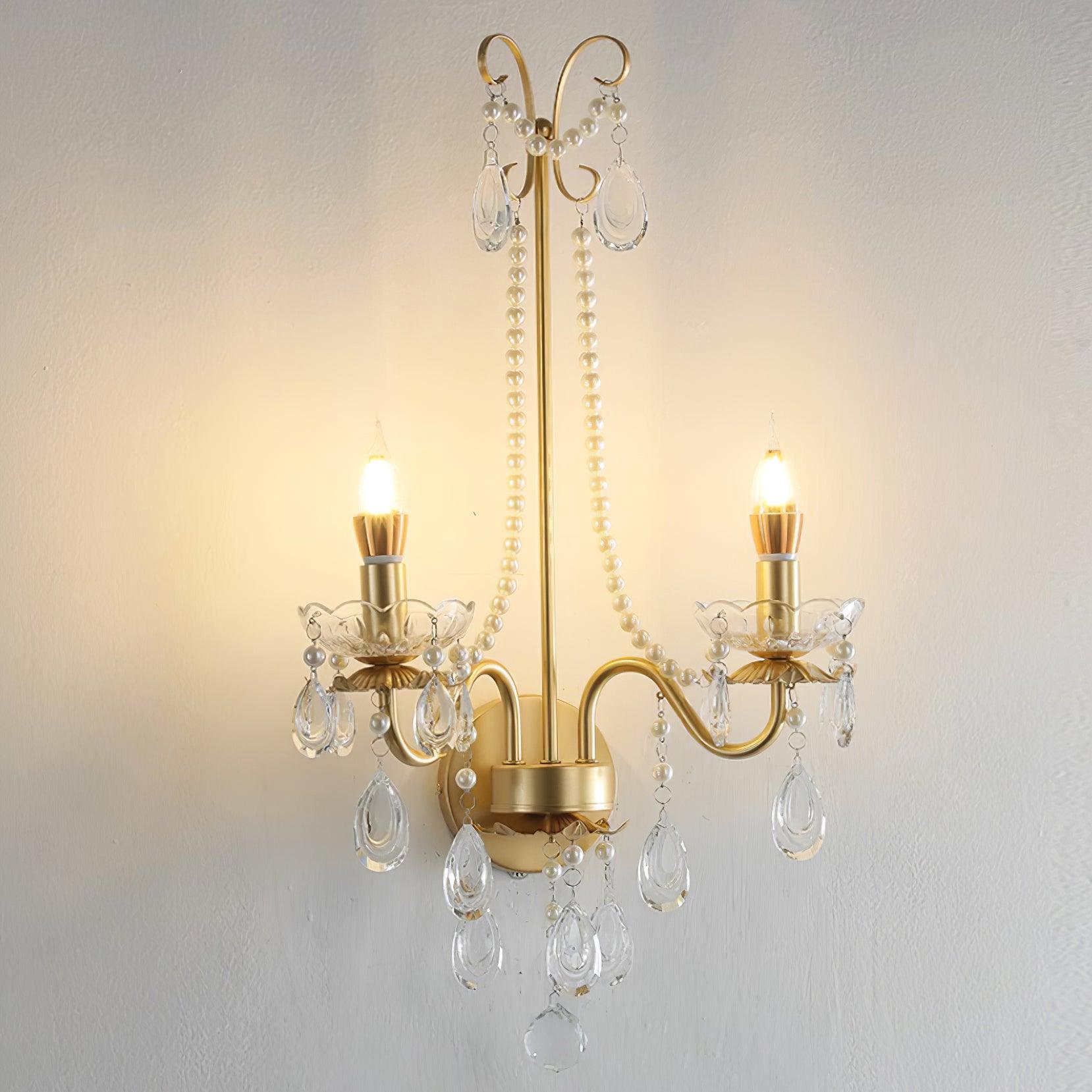 Piper Luxuriöse Wandleuchte aus Metall und Kristall-Letslighting