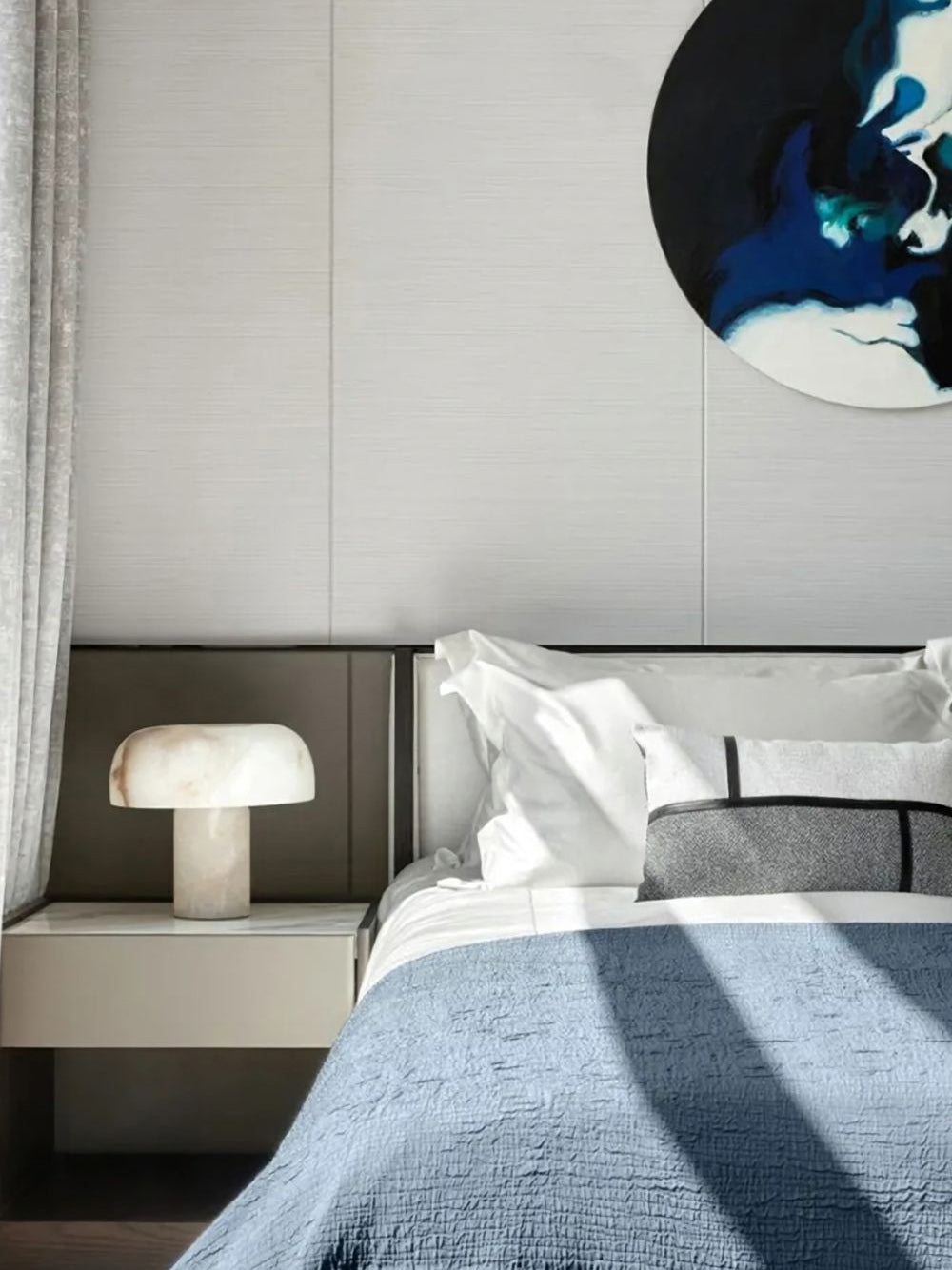 Morgana Minimalistische Tischlampe aus Messing-Letslighting