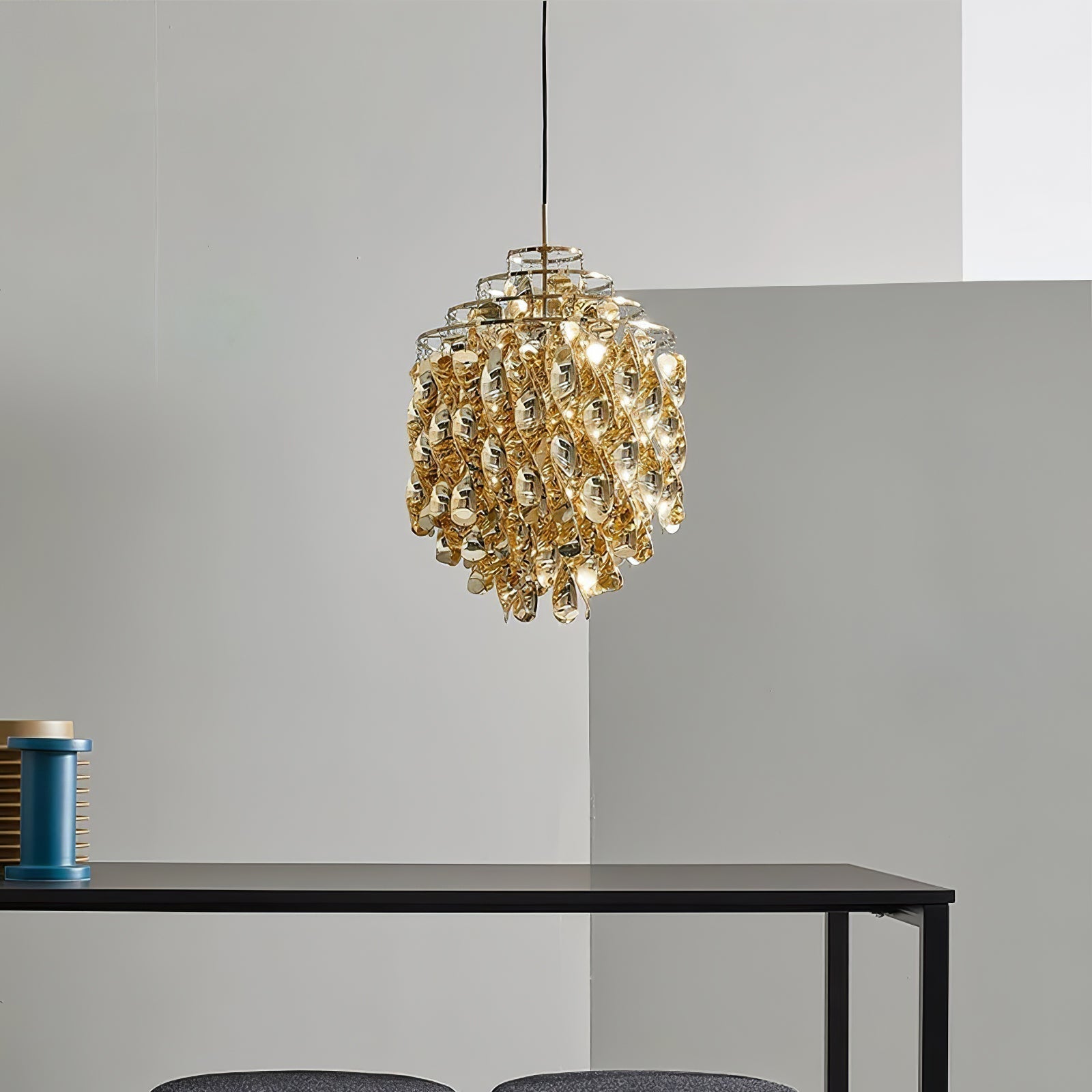 Isoran Luxe Pendelleuchte aus Metall-Letslighting