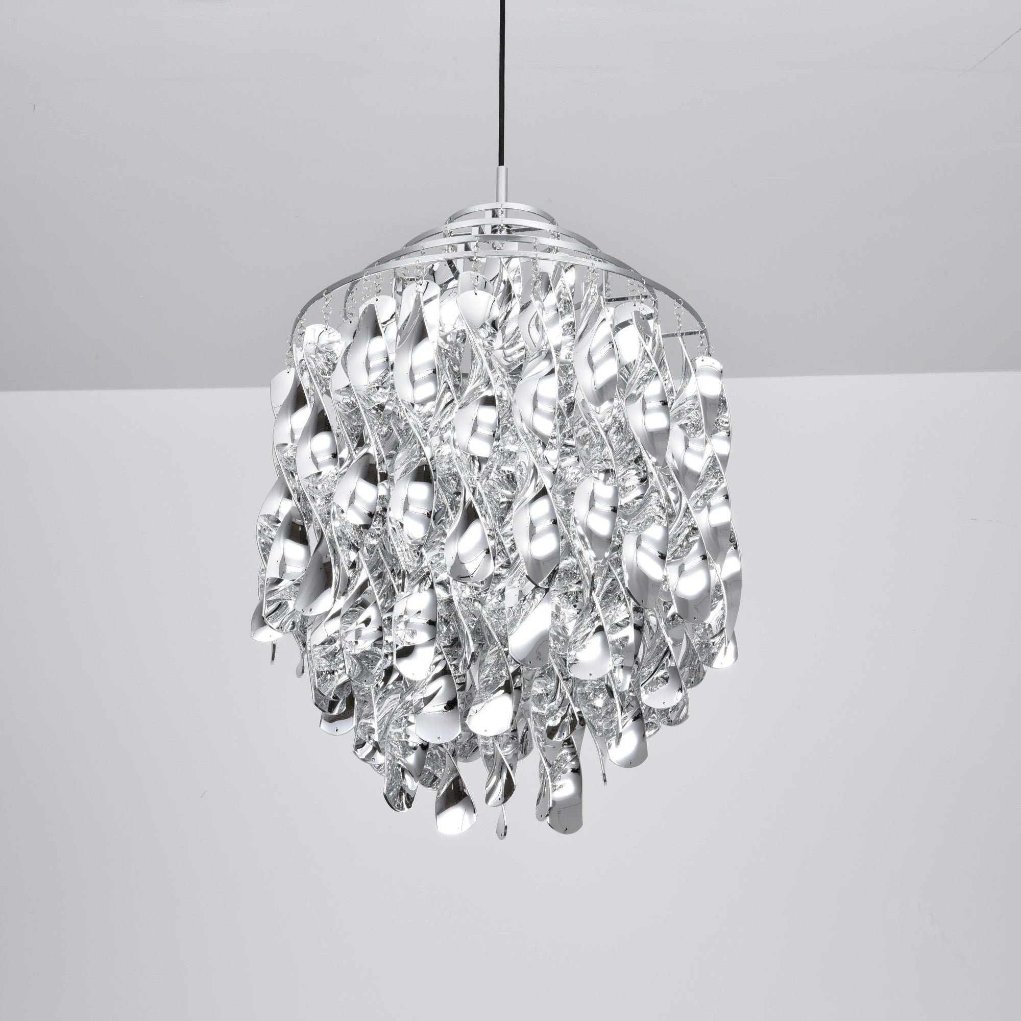 Isoran Luxe Pendelleuchte aus Metall-Letslighting
