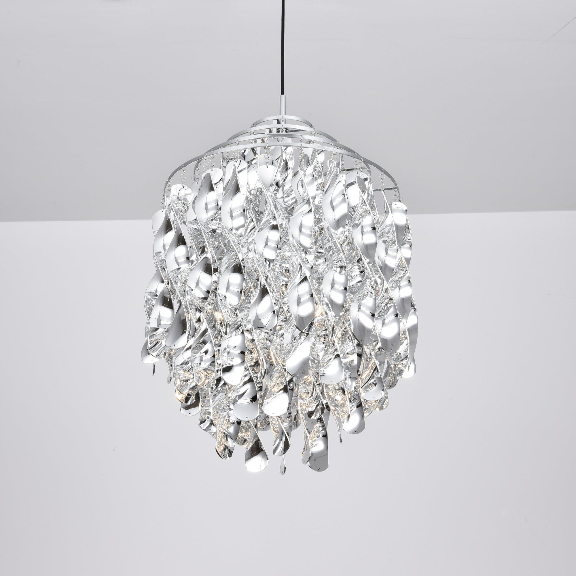 Isoran Luxe Pendelleuchte aus Metall-Letslighting