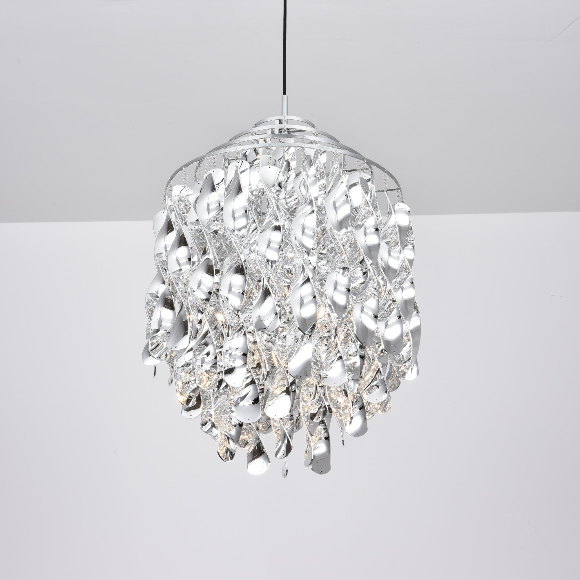 Isoran Luxe Pendelleuchte aus Metall-Letslighting