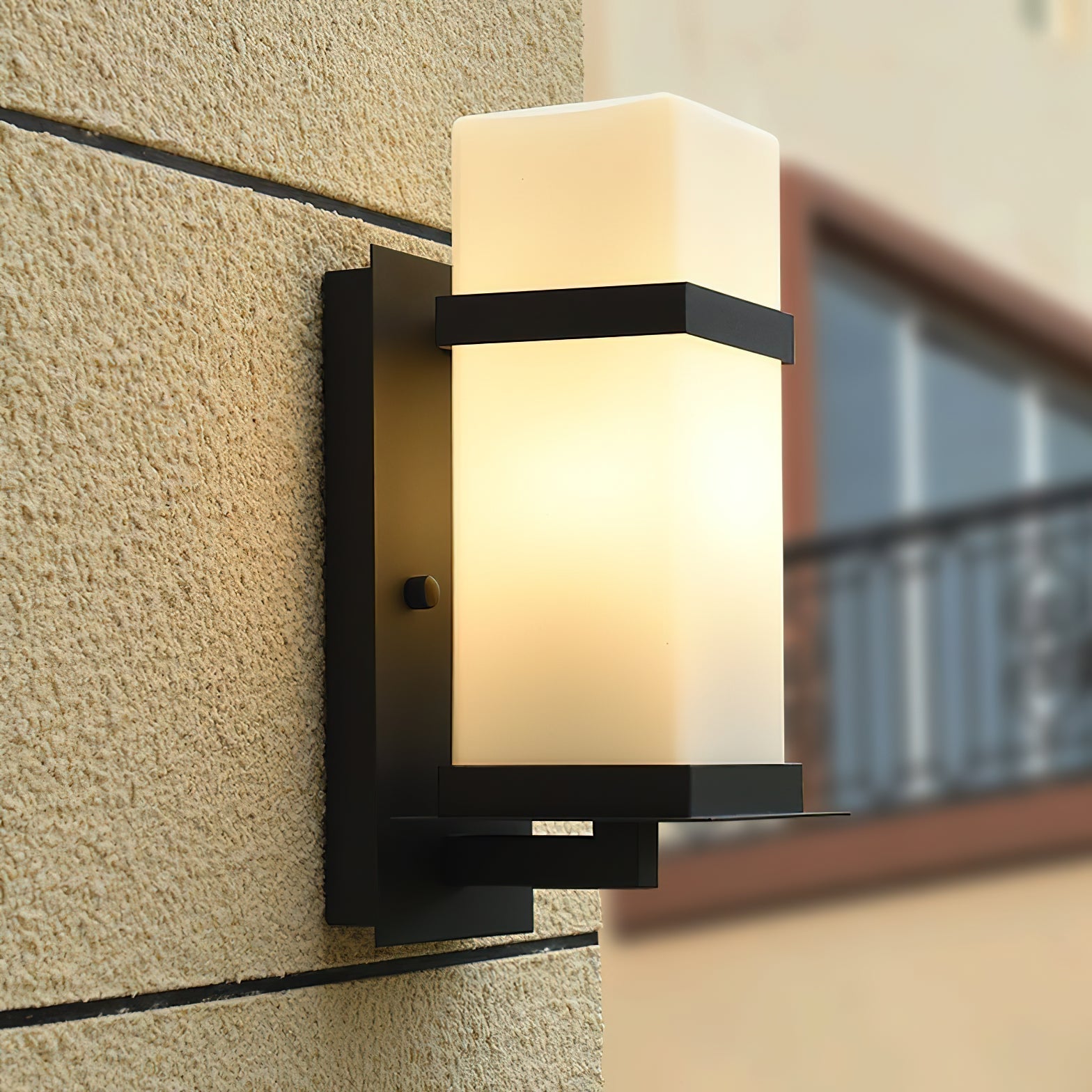 Ishaaris Minimalistische Glas-Wandleuchte für den Außenbereich-Letslighting