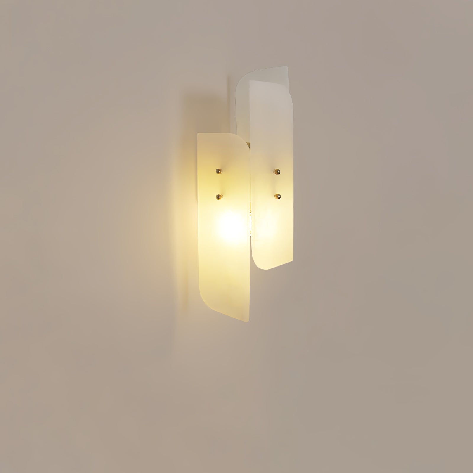 Veyra Alabaster Wall Sconce - Neutralighting