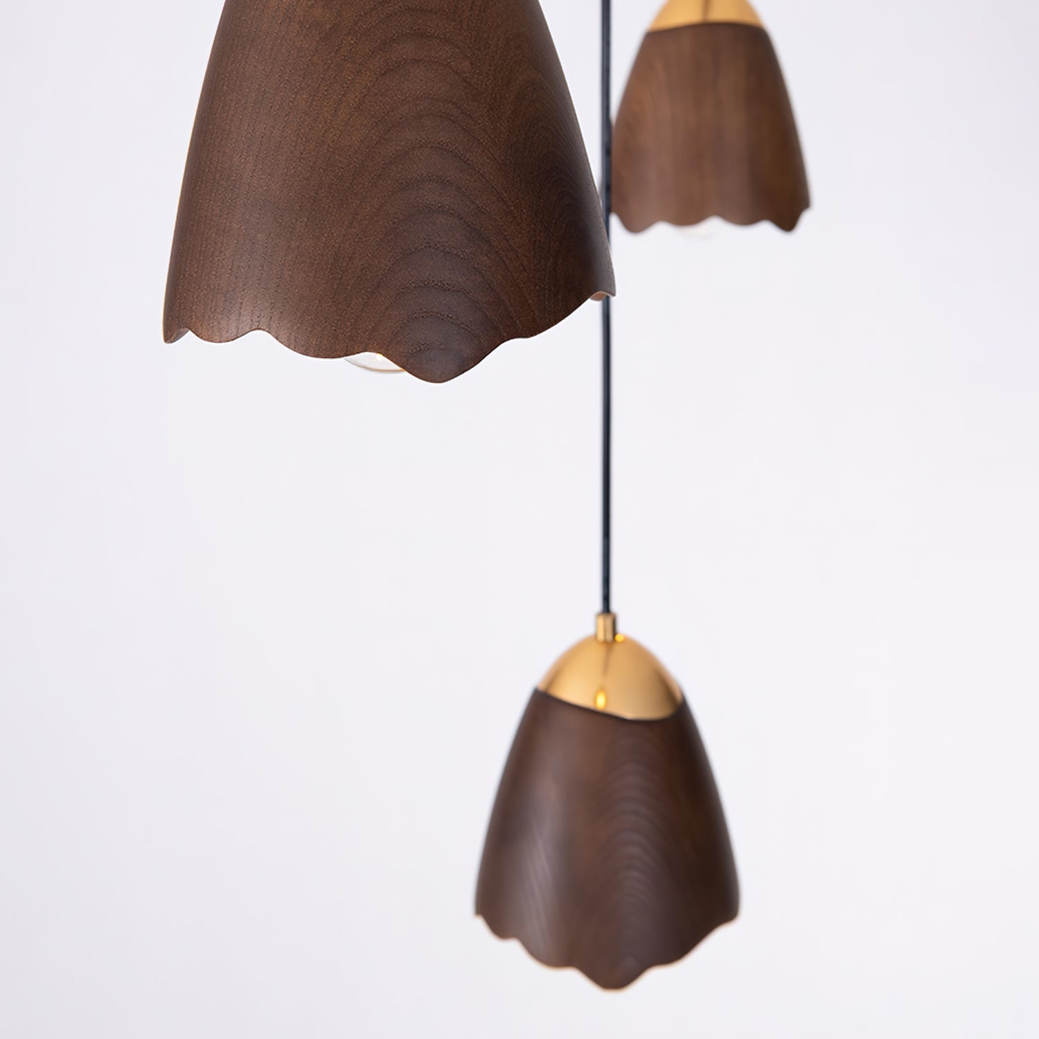 Ilvenel Moderne, minimalistische Glocken-Pendelleuchte aus Holz-Letslighting