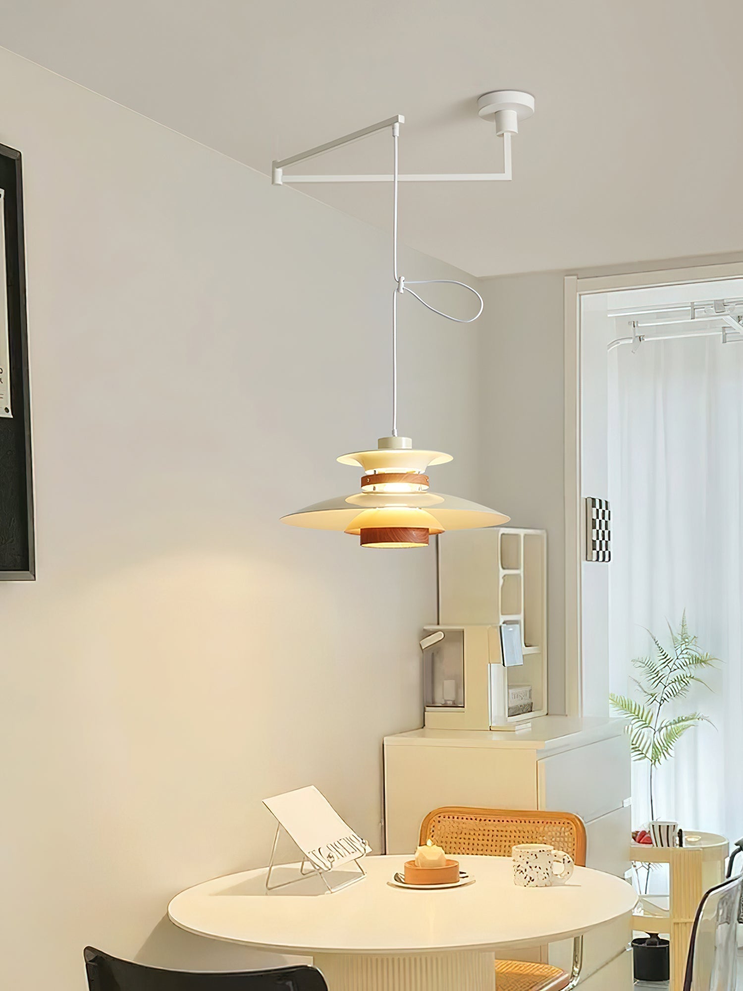 Virelith Pendelleuchte aus Stahl und Holz-Letslighting