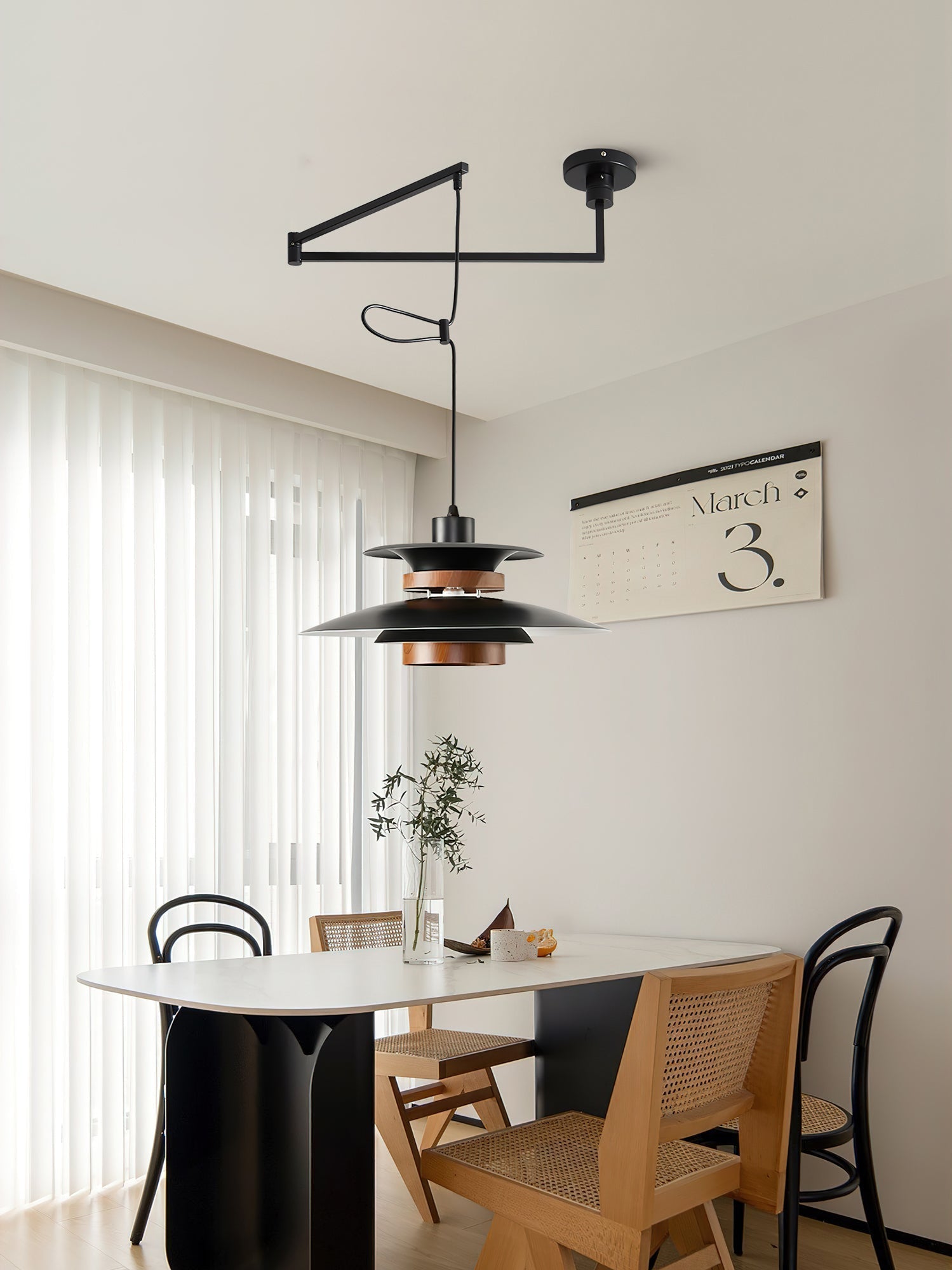 Virelith Pendelleuchte aus Stahl und Holz-Letslighting