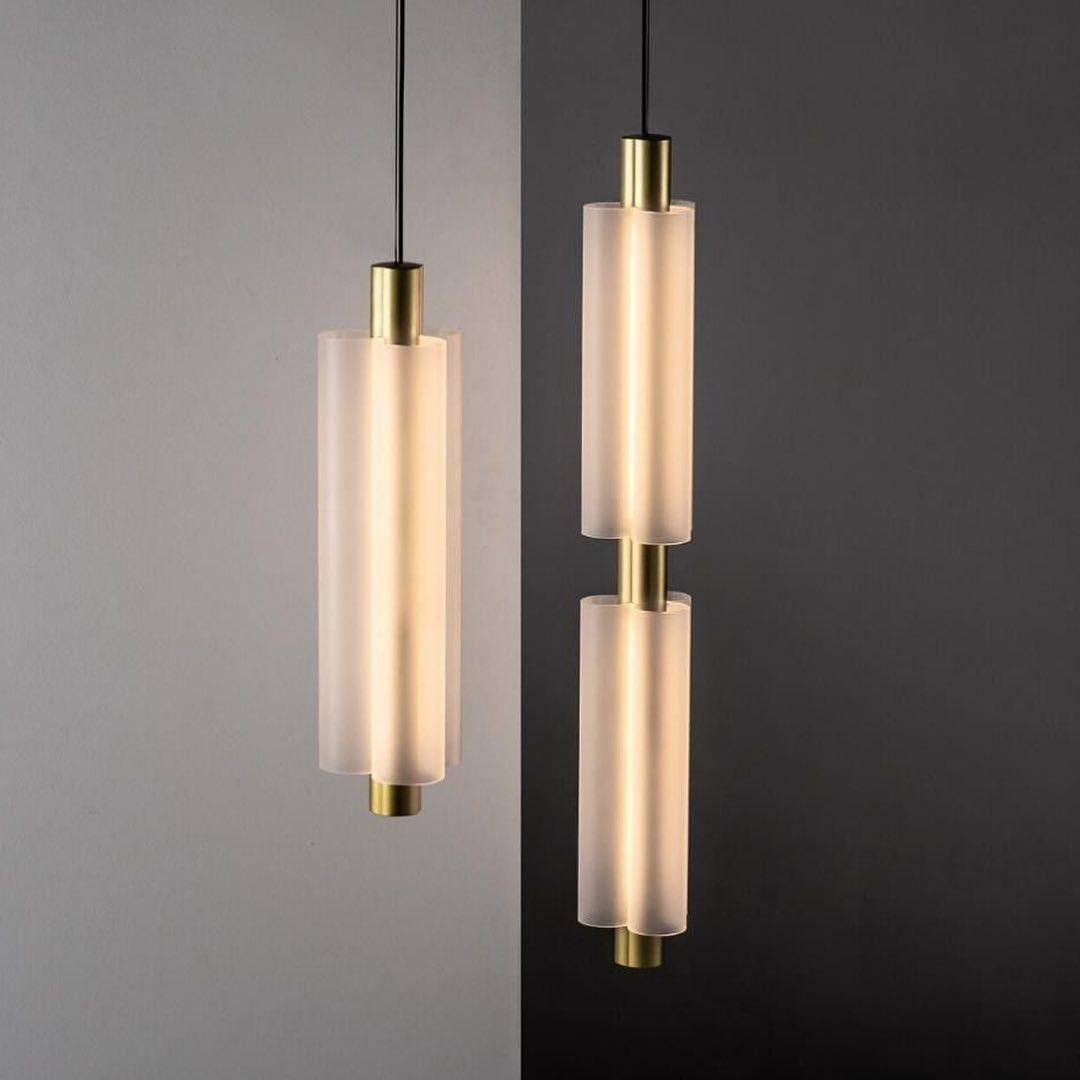 Trillium Pendant Light - Blowlighting