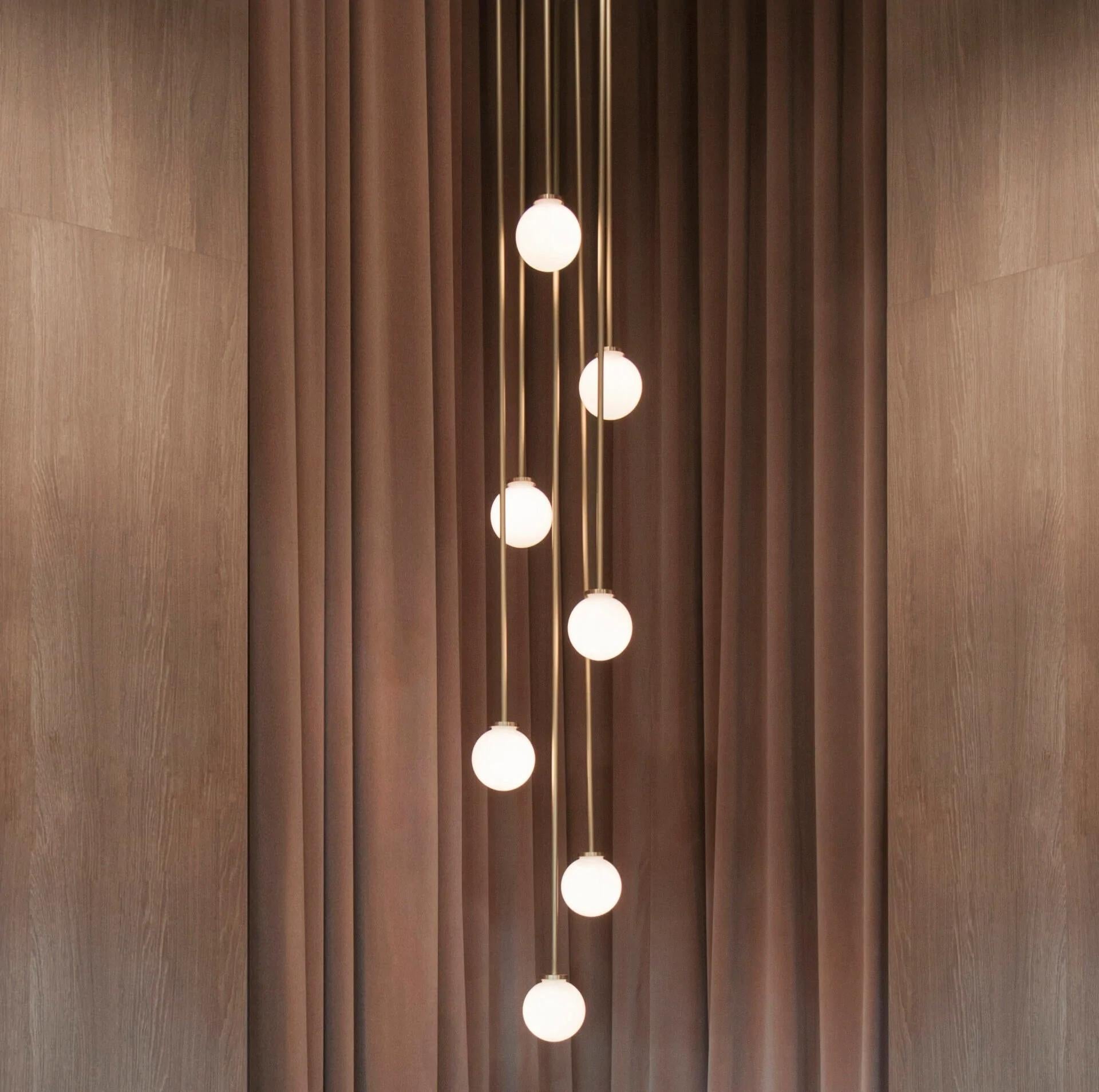Nyrinis Moderner Kronleuchter aus Messing und Glas-Letslighting