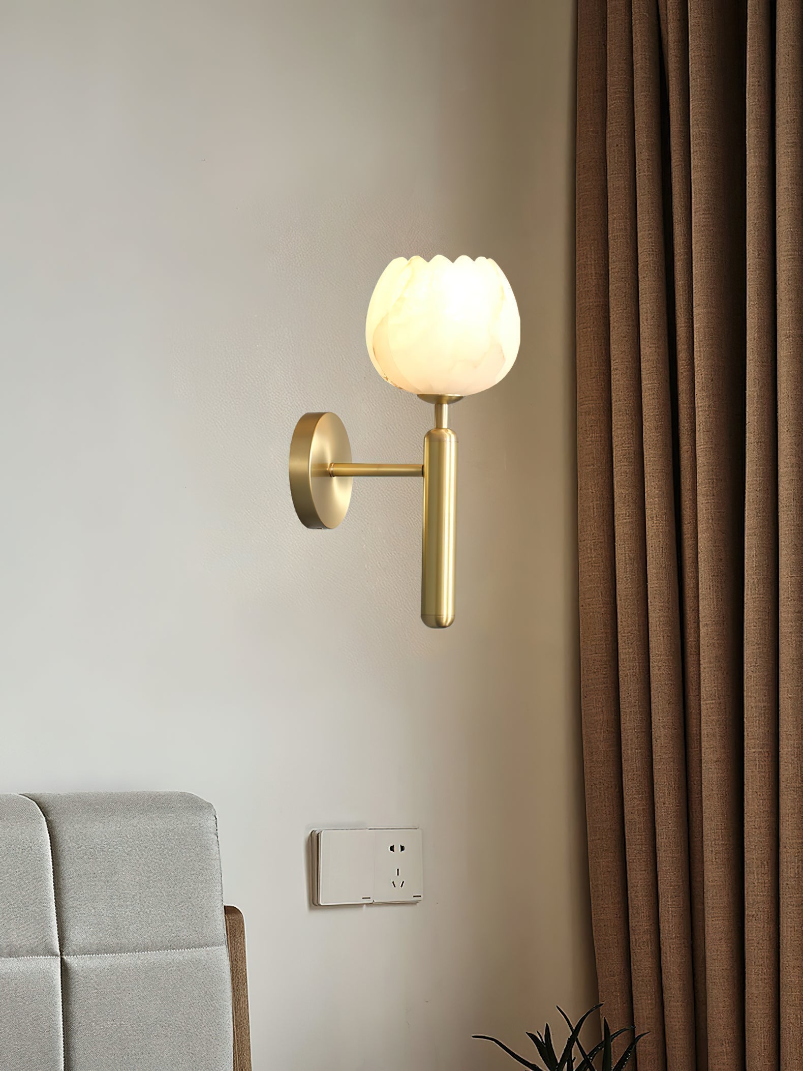 Orlaeila Modern Minimalist Brass Alabaster Wall Lamp - Letslighting