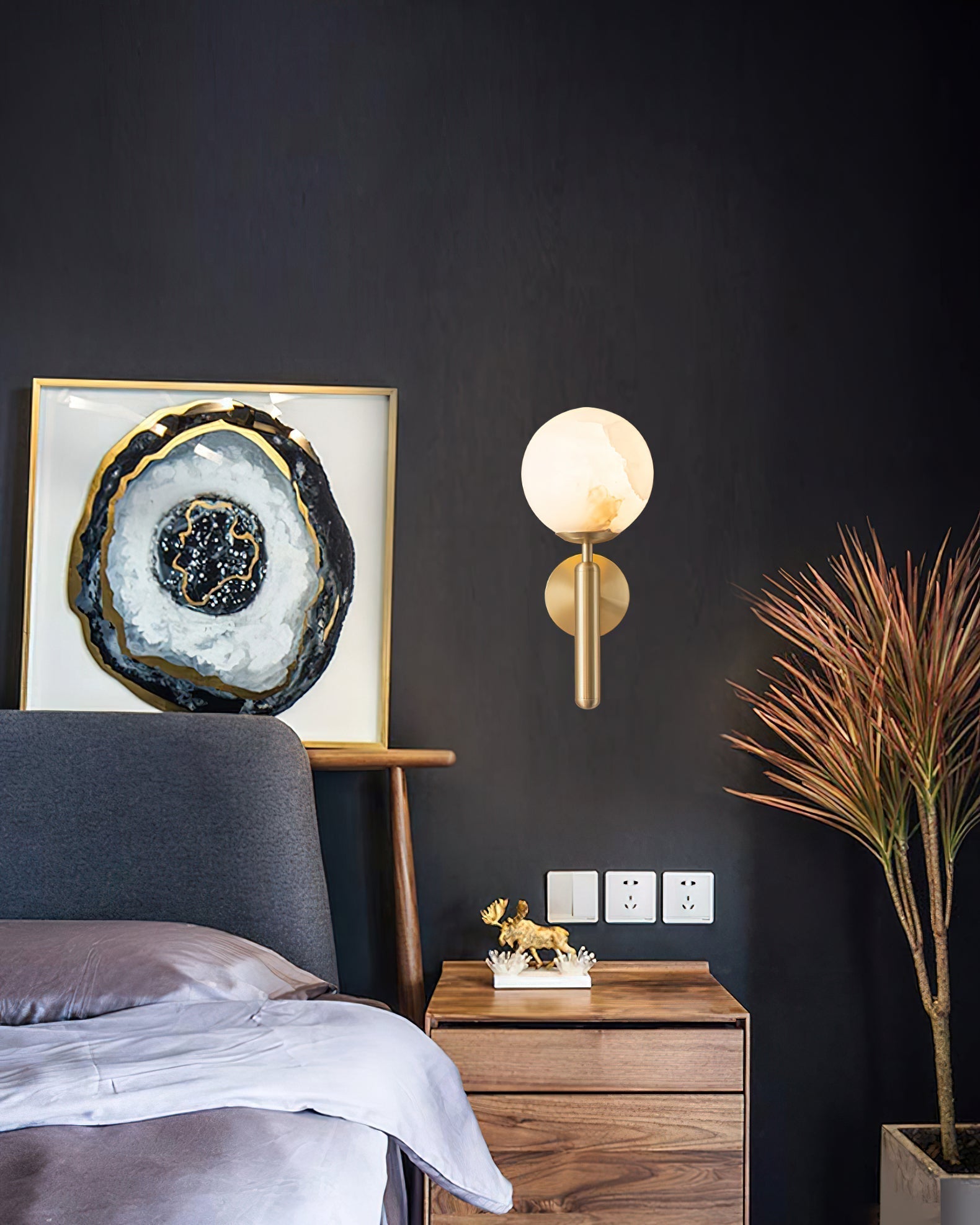 Orlaeila Modern Minimalist Brass Alabaster Wall Lamp - Letslighting